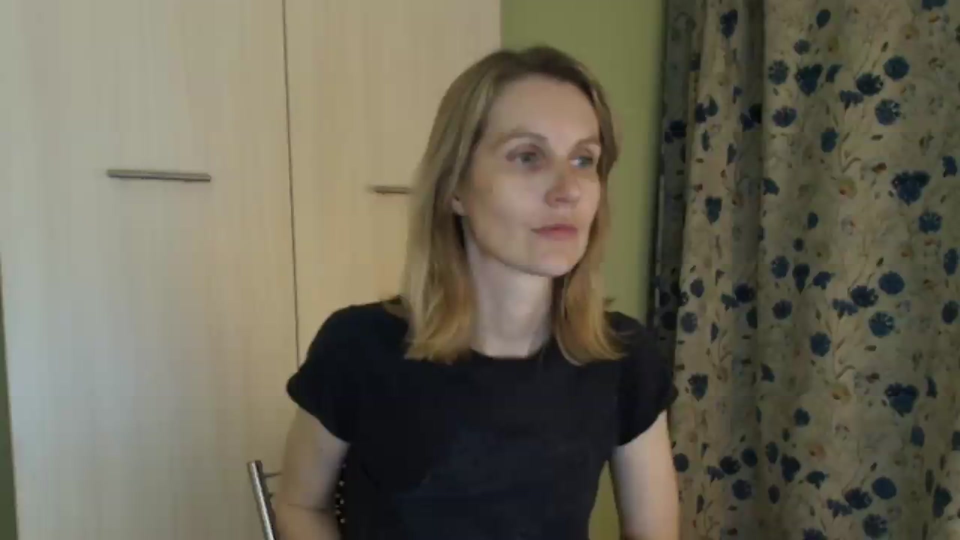 Gallery image thumbnail from HalynatheBest's myfreecams stream on, 07/15/2026, 19:52 image 8 of 20