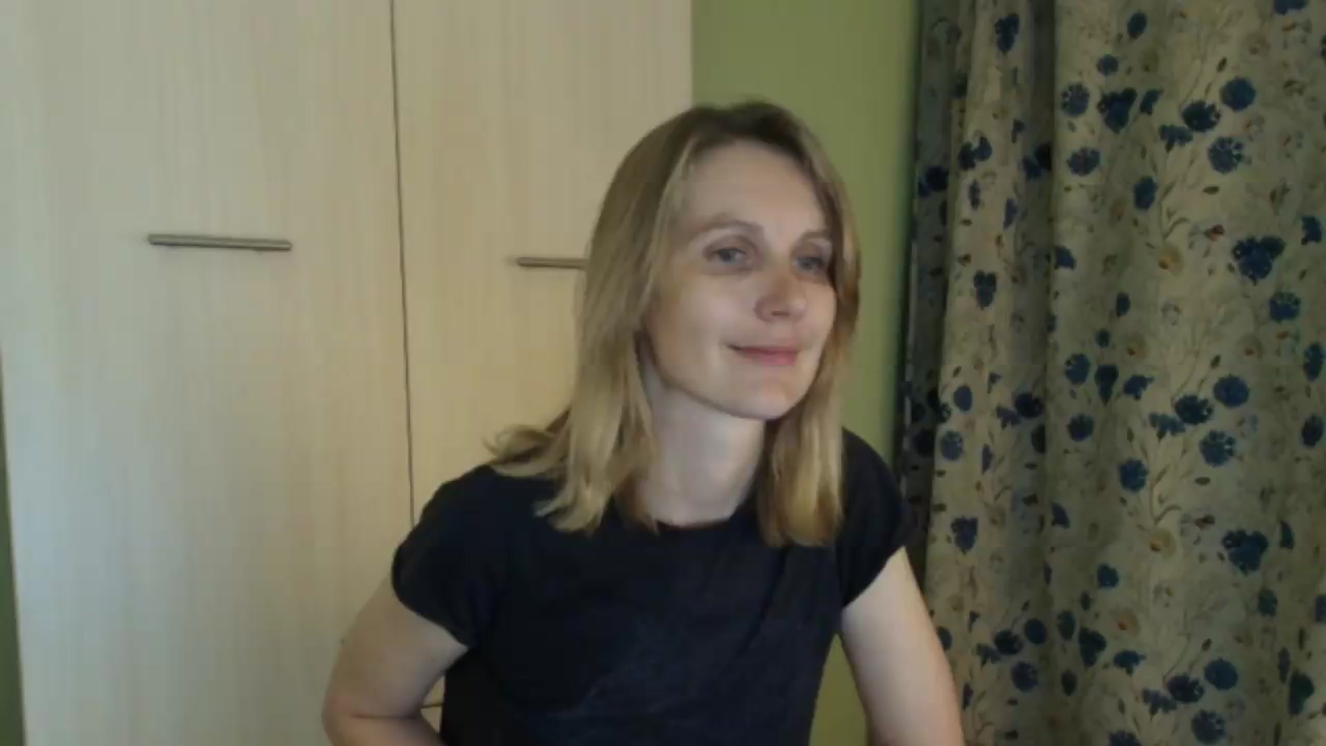 Gallery image thumbnail from HalynatheBest's myfreecams stream on, 07/15/2026, 19:52 image 2 of 20