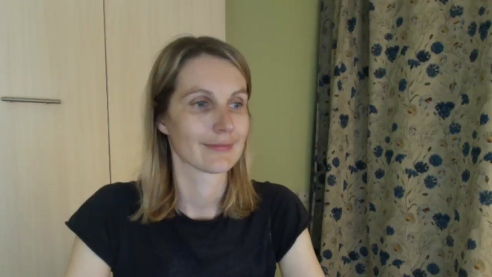 Gallery image thumbnail from HalynatheBest's myfreecams stream on, 07/15/2026, 20:34 image 18 of 20