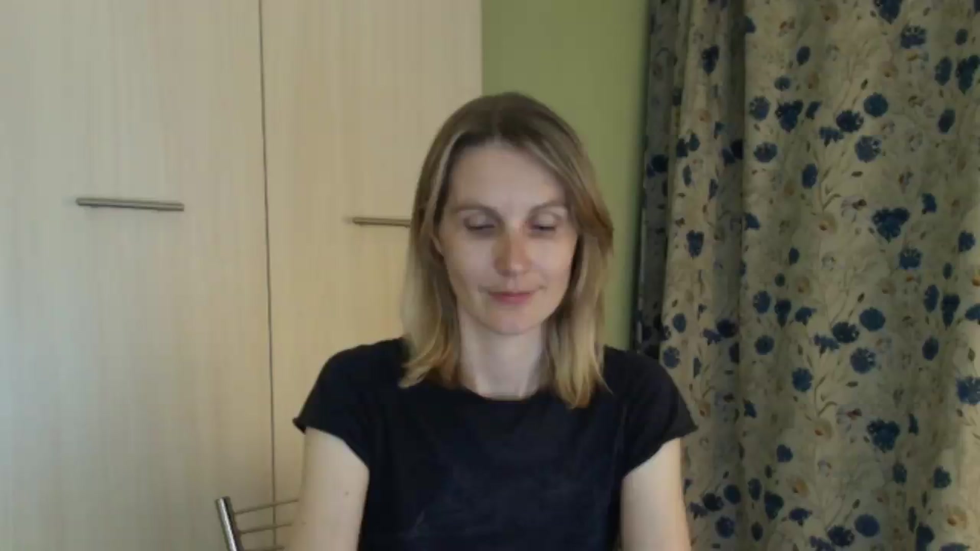 Gallery image thumbnail from HalynatheBest's myfreecams stream on, 07/15/2026, 20:34 image 5 of 20
