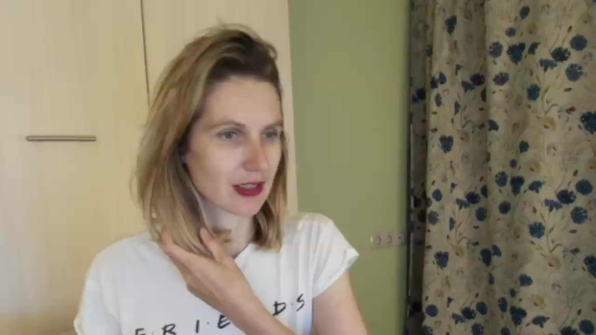 Gallery image thumbnail from HalynatheBest's myfreecams stream on, 07/29/2026, 20:32 image 14 of 20