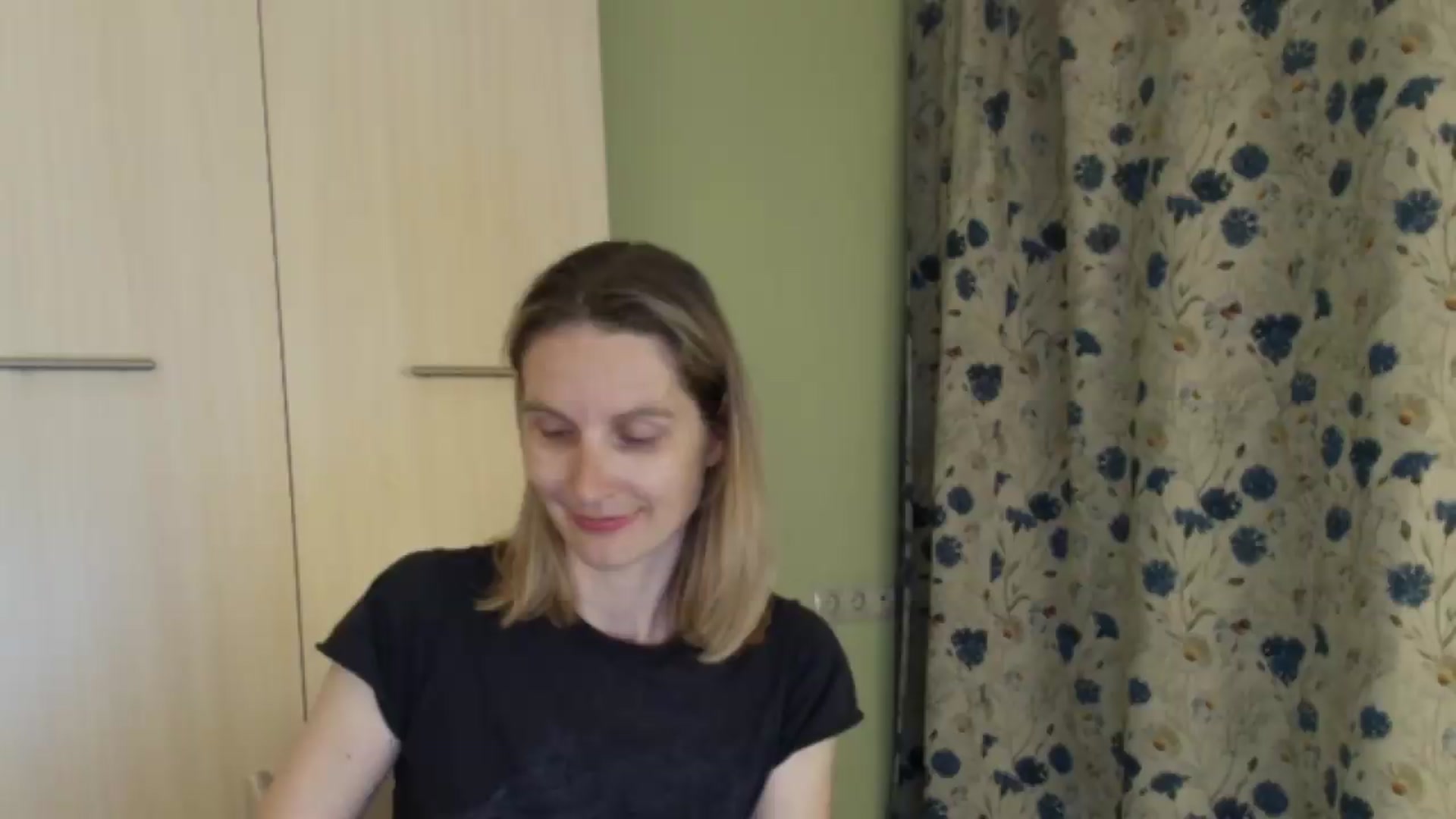 Gallery image thumbnail from HalynatheBest's myfreecams stream on, 08/03/2026, 21:09 image 19 of 20