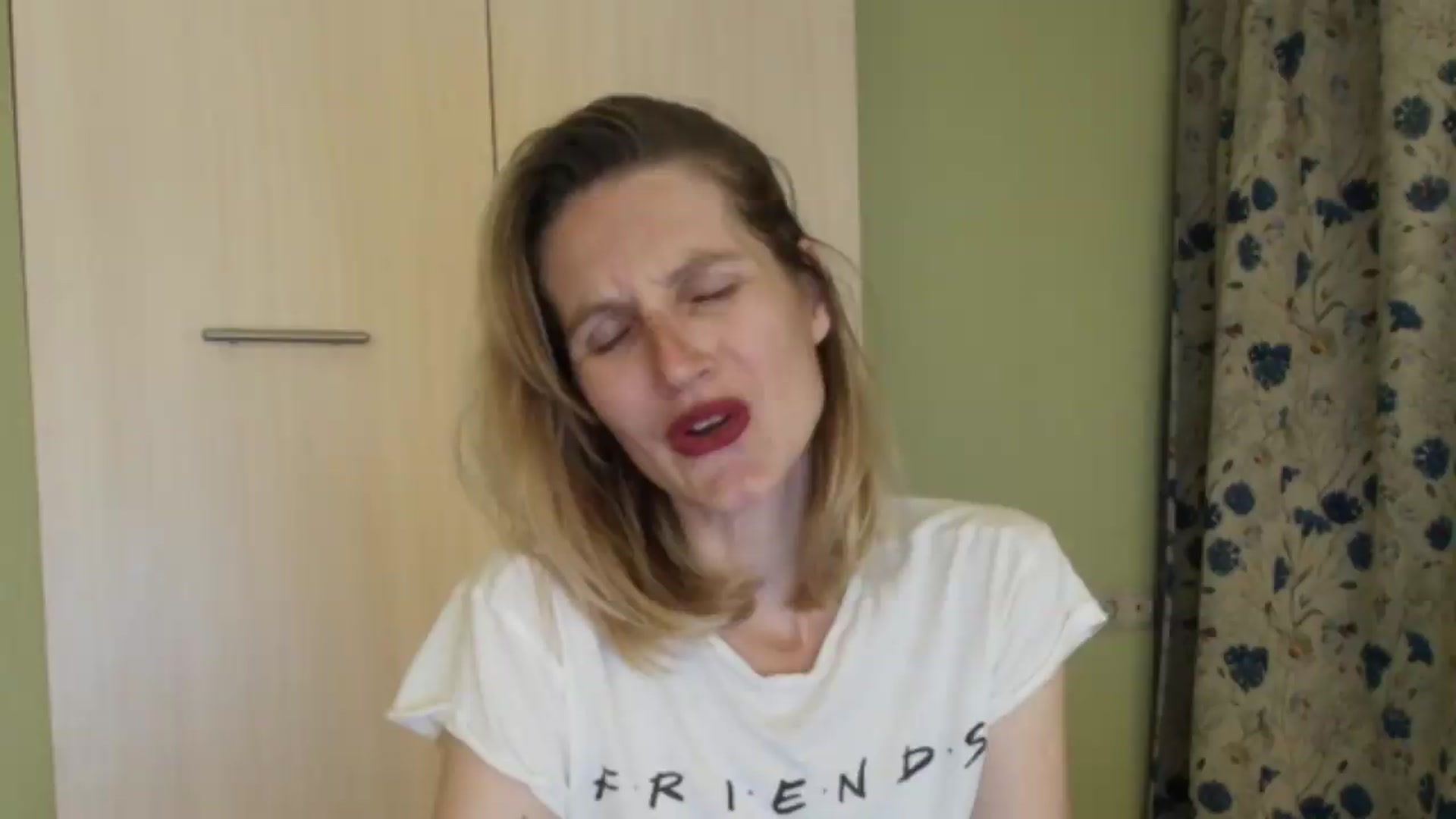 Gallery image thumbnail from HalynatheBest's myfreecams stream on, 08/04/2026, 20:29 image 14 of 20