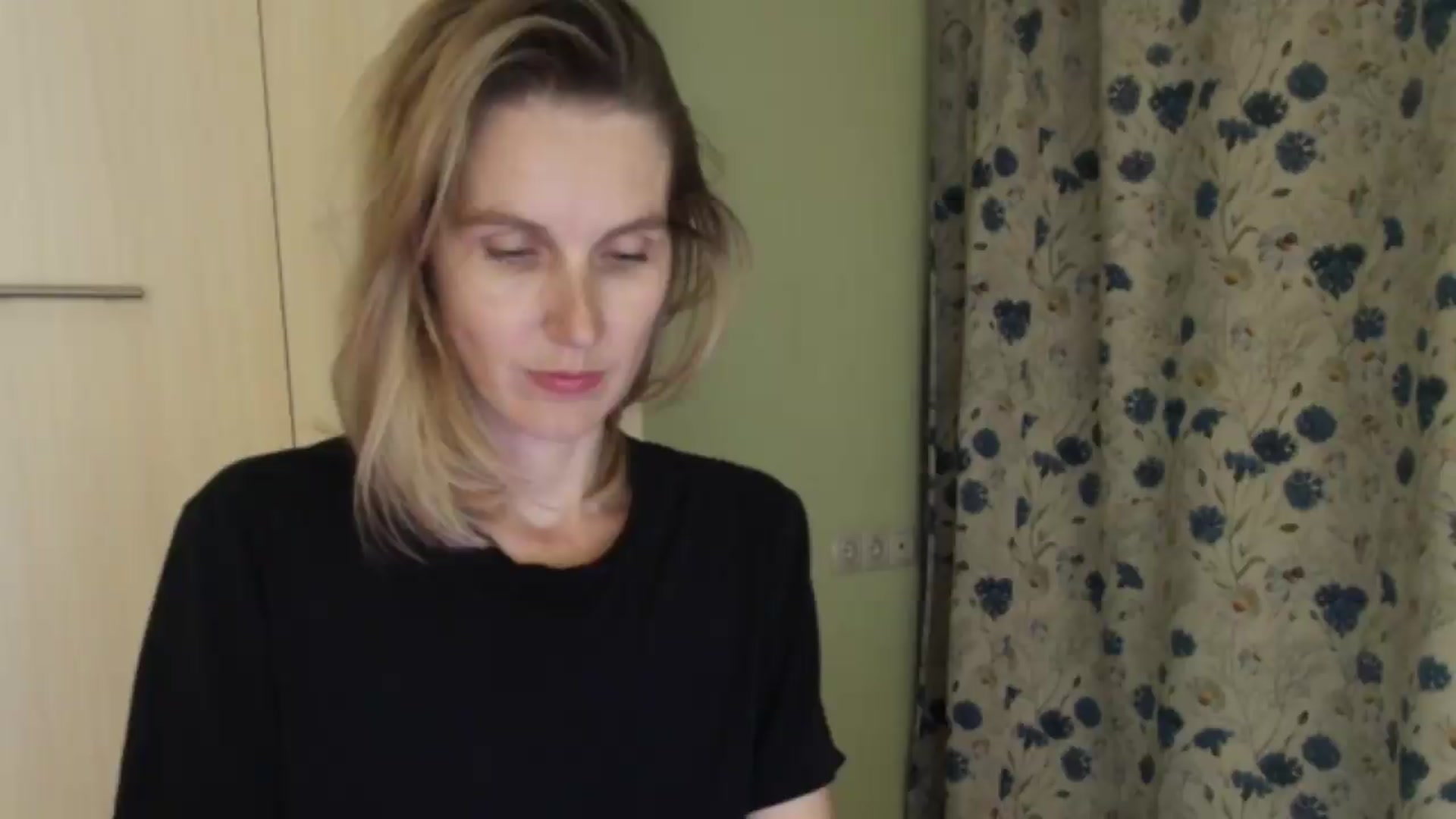 Gallery image thumbnail from HalynatheBest's myfreecams stream on, 08/12/2026, 20:23 image 20 of 20