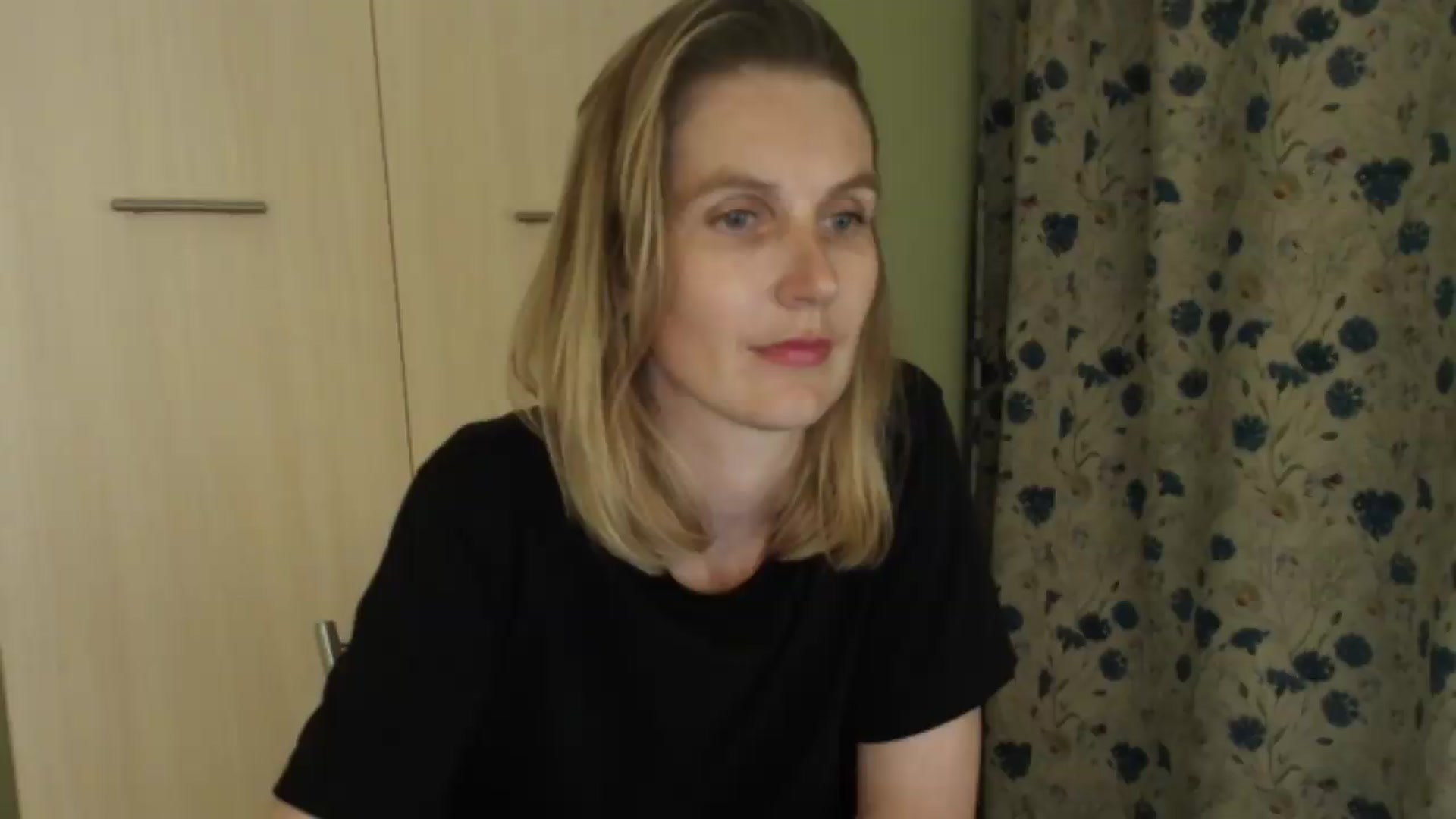 Gallery image thumbnail from HalynatheBest's myfreecams stream on, 08/12/2026, 20:51 image 20 of 20