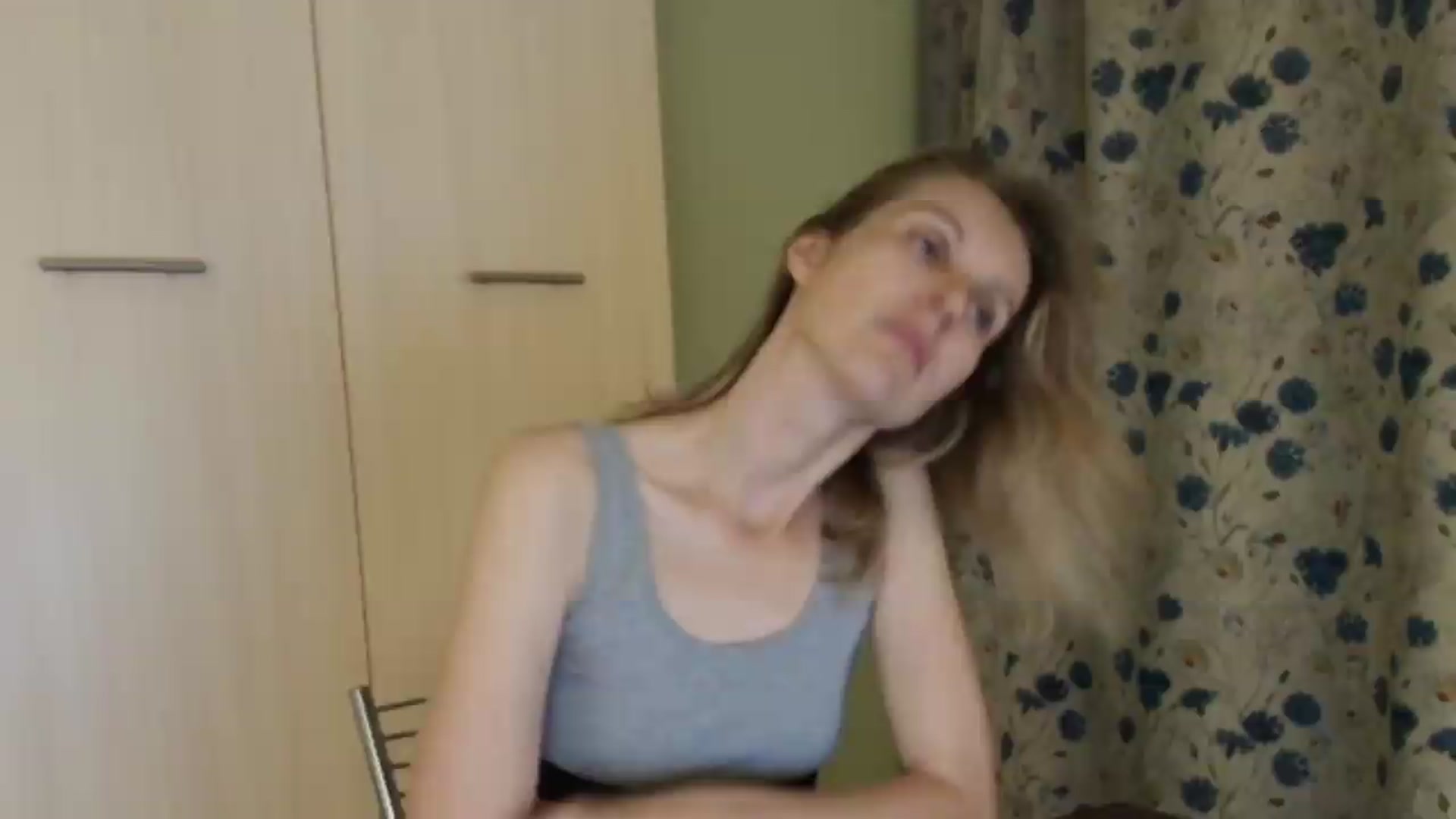 Gallery image thumbnail from HalynatheBest's myfreecams stream on, 08/15/2026, 21:11 image 2 of 20