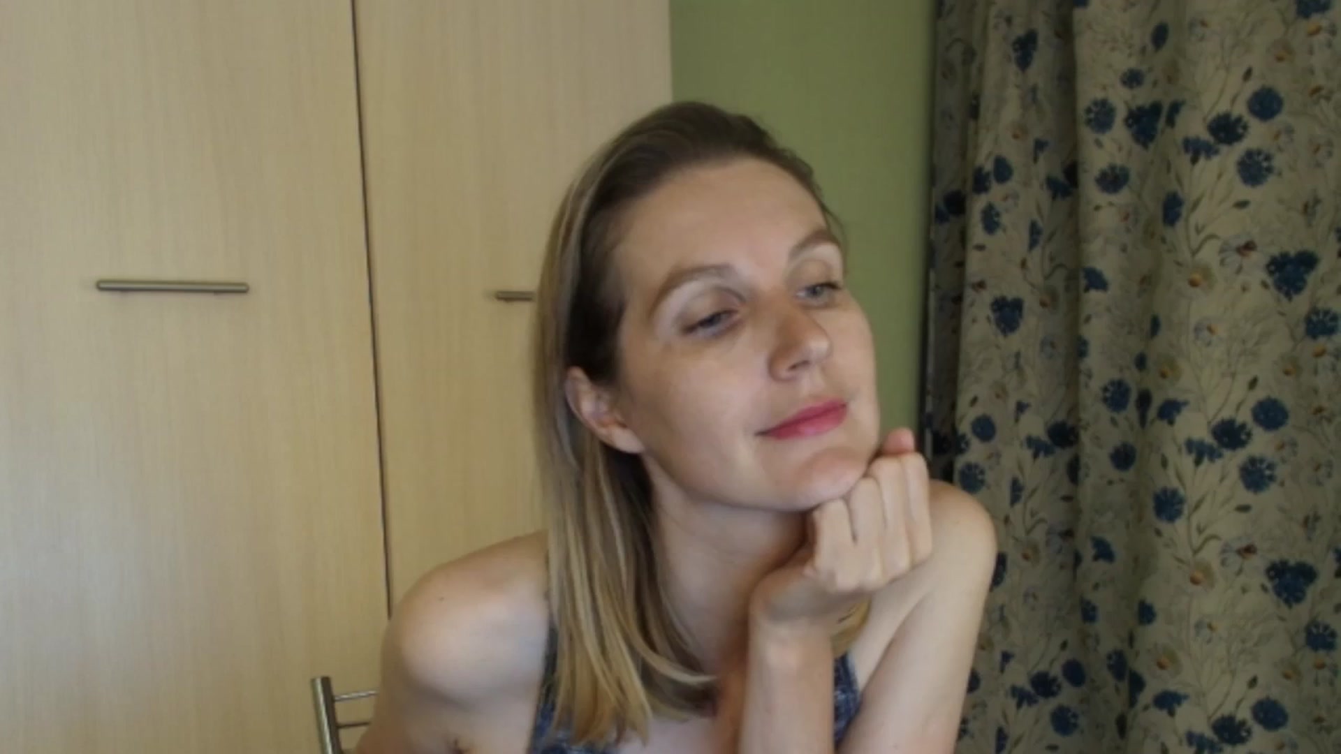 Gallery image thumbnail from HalynatheBest's myfreecams stream on, 08/23/2026, 20:39 image 13 of 20