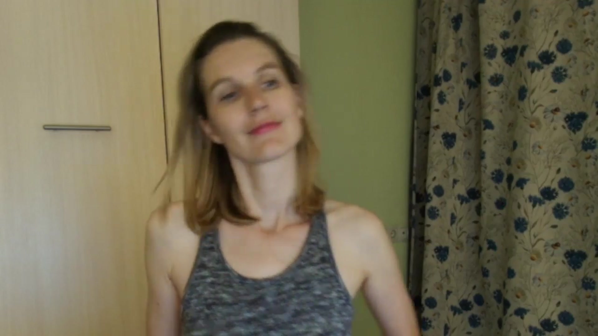 Gallery image thumbnail from HalynatheBest's myfreecams stream on, 08/23/2026, 20:39 image 16 of 20