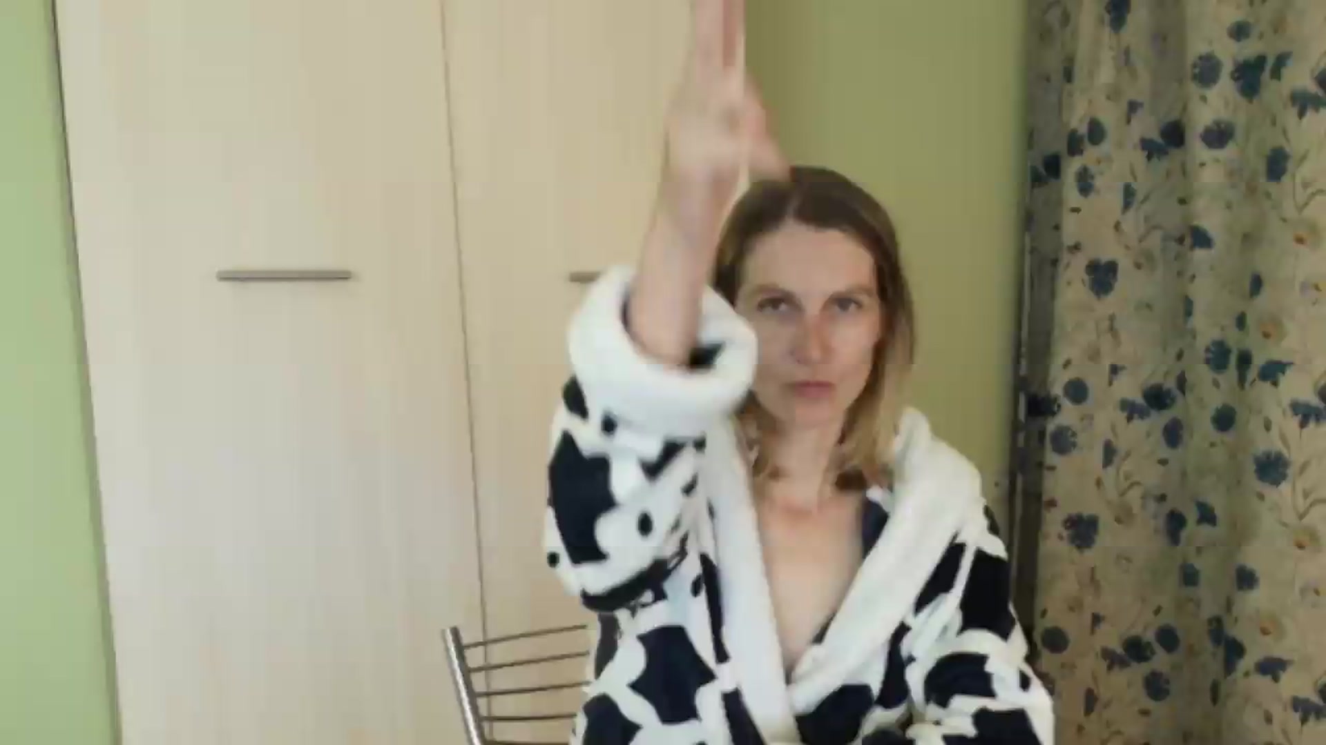 Gallery image thumbnail from HalynatheBest's myfreecams stream on, 08/27/2026, 21:59 image 5 of 20