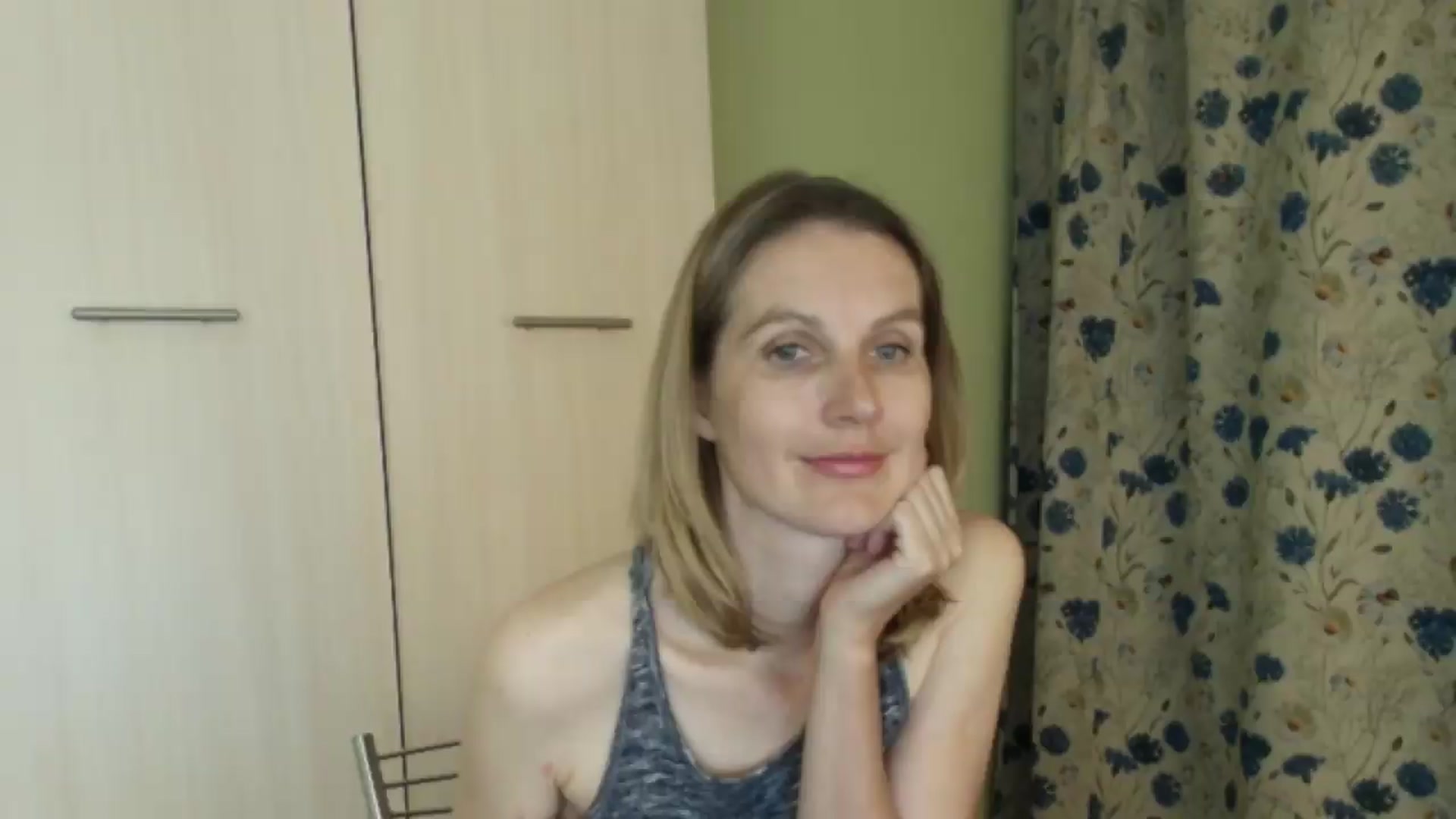Gallery image thumbnail from HalynatheBest's myfreecams stream on, 09/03/2026, 21:04 image 10 of 20