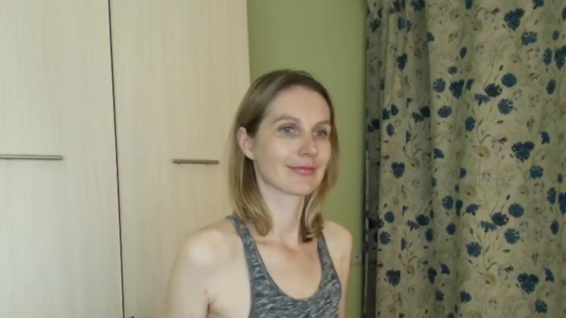 Gallery image thumbnail from HalynatheBest's myfreecams stream on, 09/03/2026, 21:04 image 20 of 20
