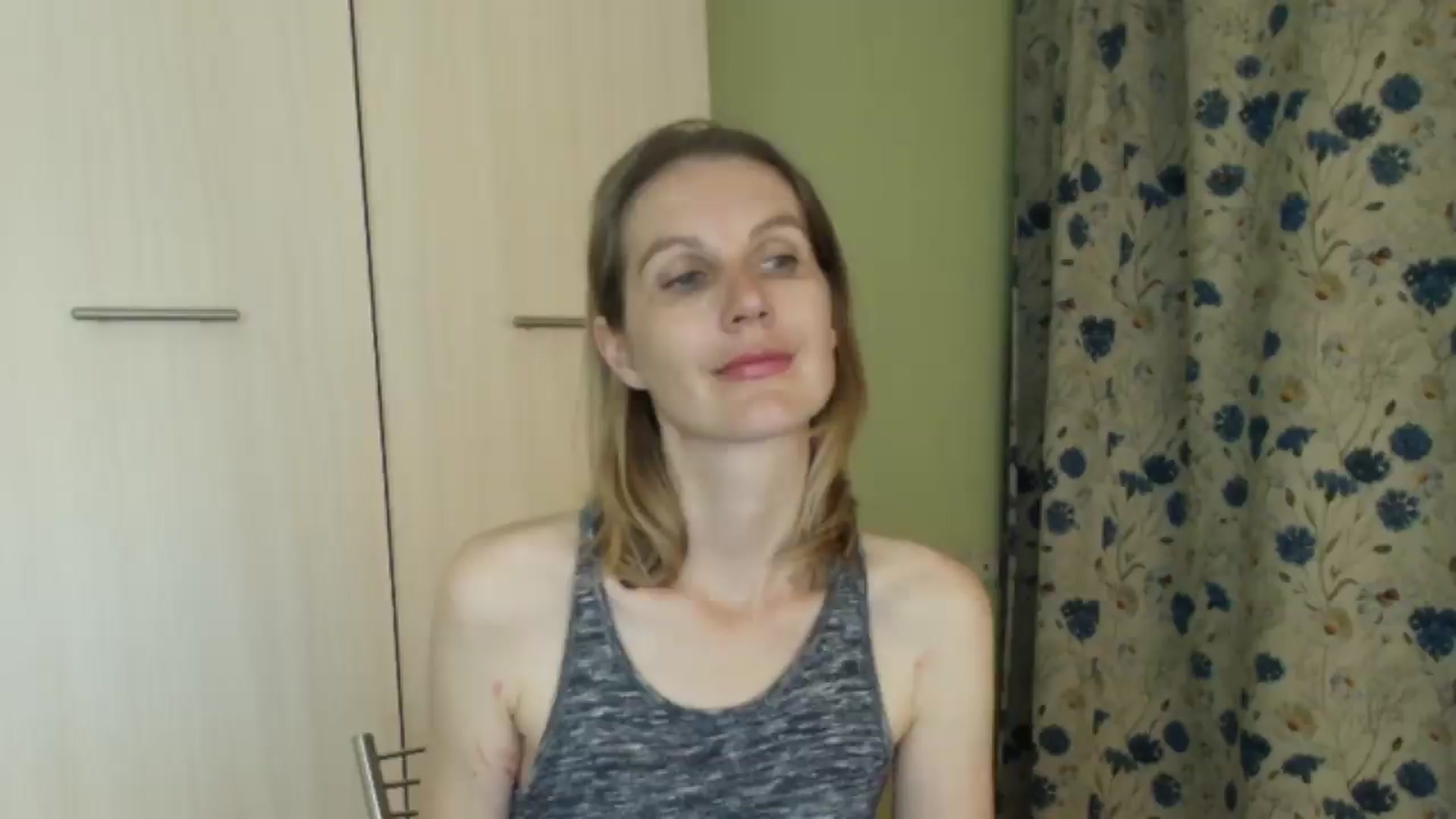 Gallery image thumbnail from HalynatheBest's myfreecams stream on, 09/03/2026, 21:04 image 4 of 20