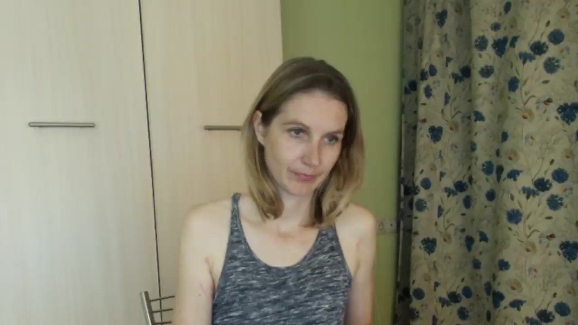 Gallery image thumbnail from HalynatheBest's myfreecams stream on, 09/03/2026, 21:04 image 12 of 20