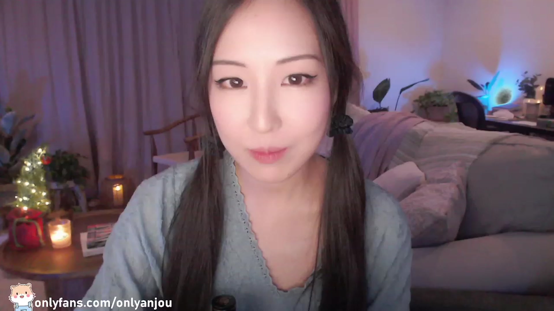 Gallery image thumbnail from HamtaroQueen's myfreecams stream on, 12/11/2022, 05:16 image 16 of 20