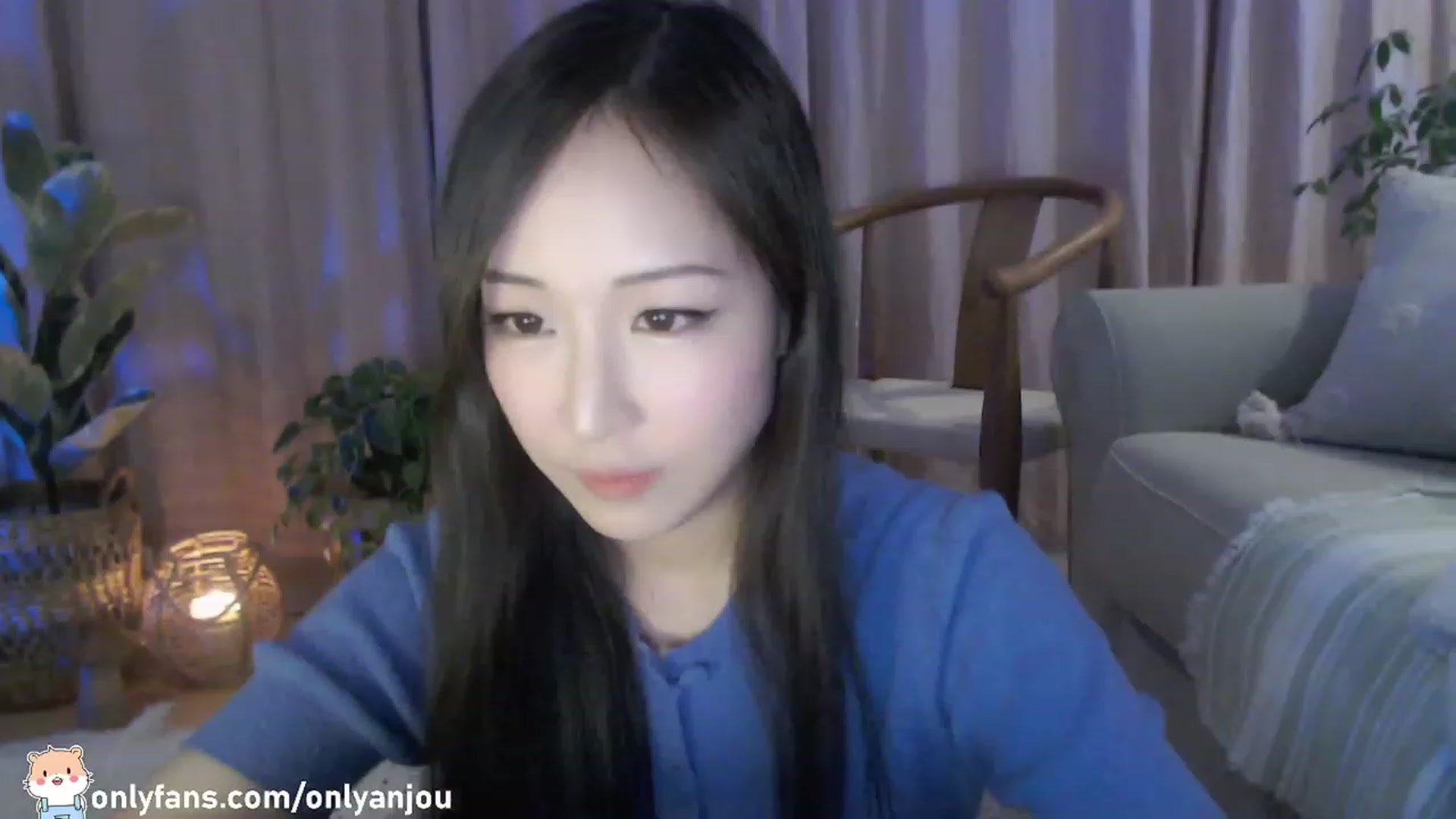 Gallery image thumbnail from HamtaroQueen's myfreecams stream on, 02/05/2023, 07:20 image 3 of 20