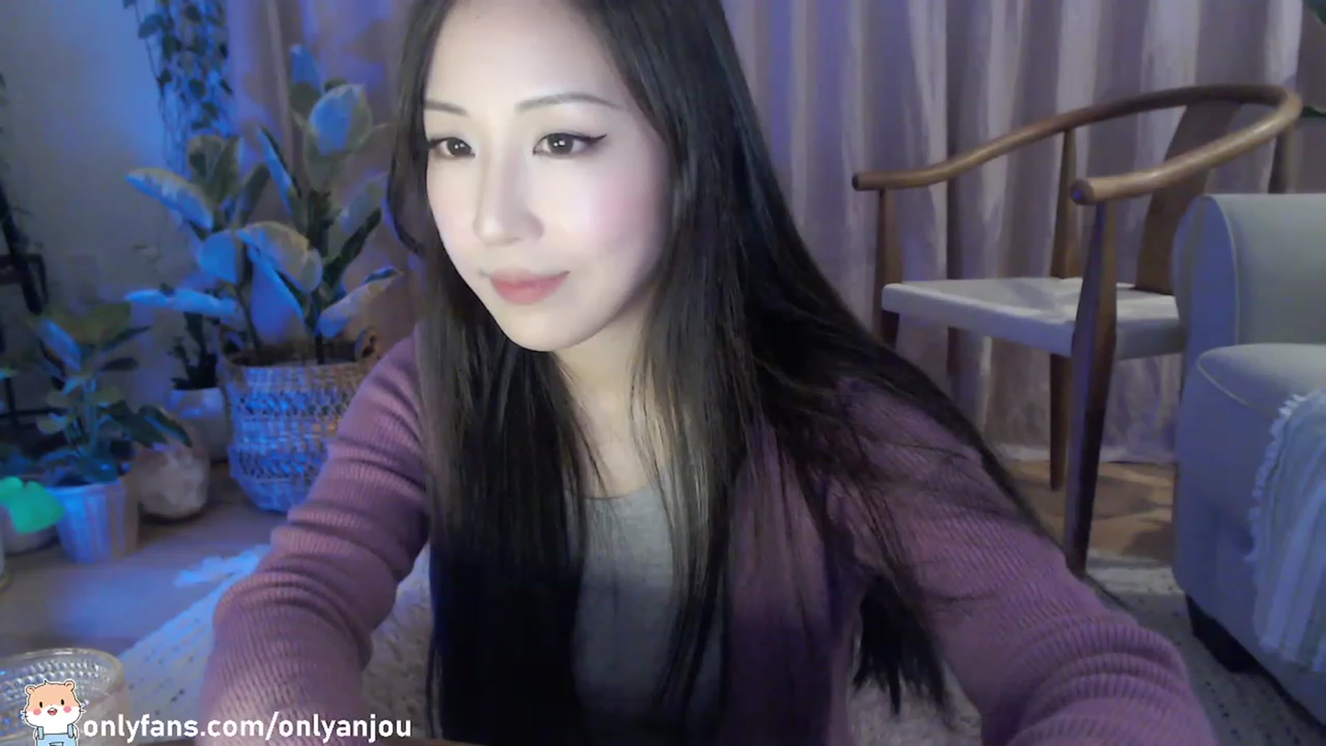 Gallery image thumbnail from HamtaroQueen's myfreecams stream on, 02/19/2023, 06:56 image 10 of 20