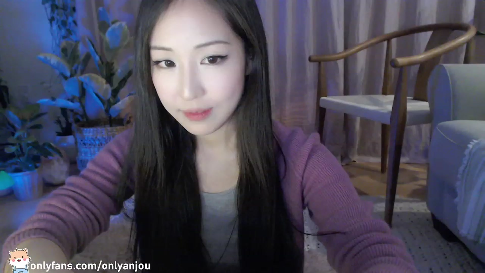 Gallery image thumbnail from HamtaroQueen's myfreecams stream on, 02/19/2023, 08:26 image 16 of 20