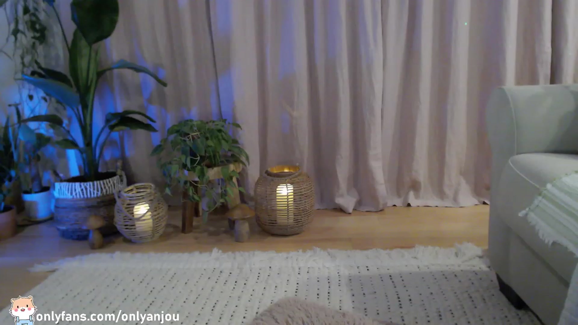 Gallery image thumbnail from HamtaroQueen's myfreecams stream on, 05/28/2023, 06:48 image 20 of 20