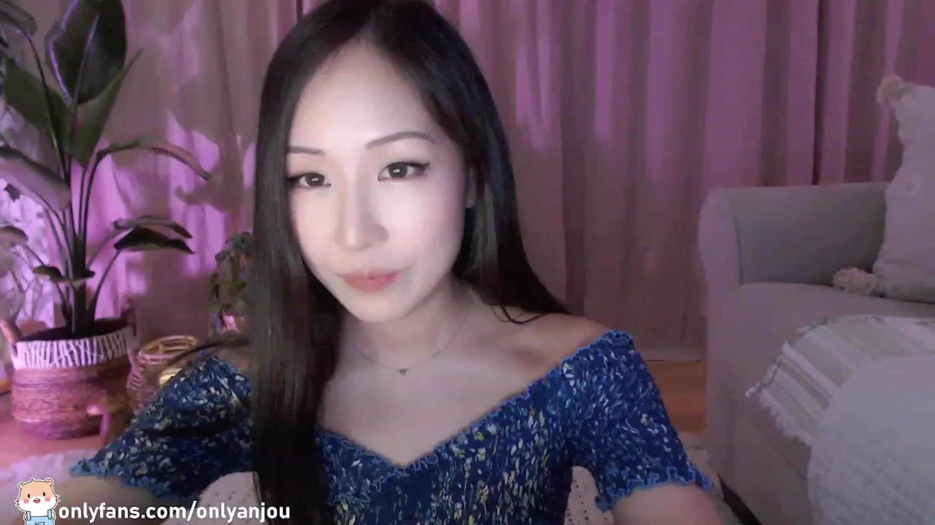 Gallery image thumbnail from Hamtaro_'s myfreecams stream on, 06/11/2023, 05:27 image 2 of 20