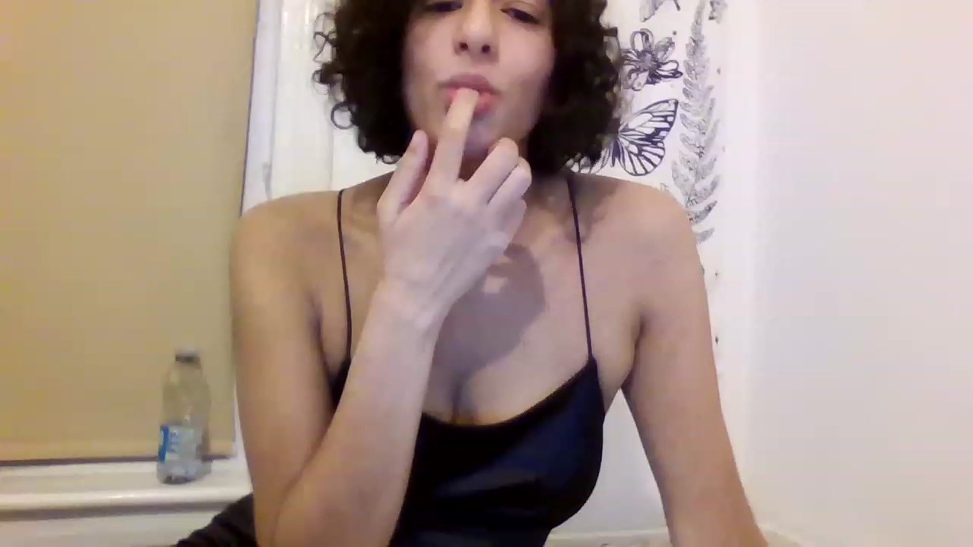 Gallery image thumbnail from HanaUK's myfreecams stream on, 11/14/2022, 19:28 image 14 of 20