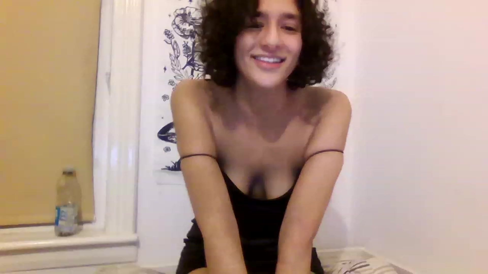 Gallery image thumbnail from HanaUK's myfreecams stream on, 11/14/2022, 20:25 image 7 of 20