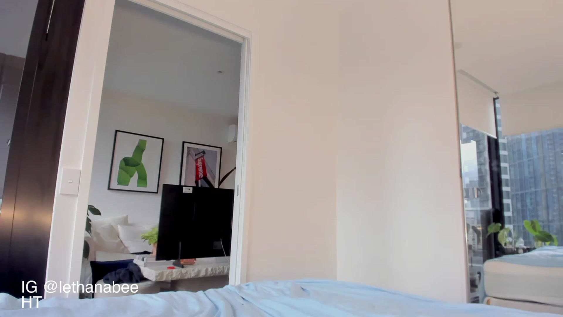 Gallery image thumbnail from Hana_bee's myfreecams stream on, 12/12/2022, 06:27 image 8 of 20