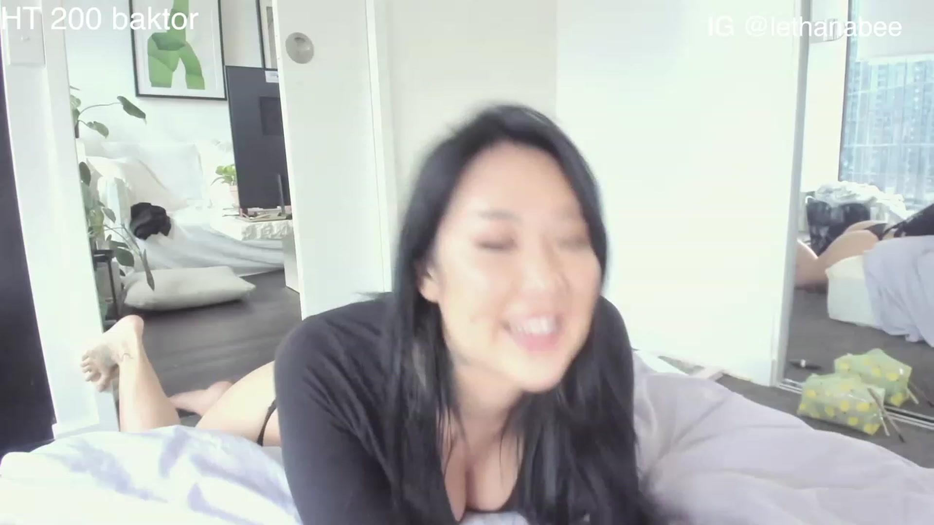 Gallery image thumbnail from Hana_bee's myfreecams stream on, 02/27/2023, 07:32 image 7 of 20