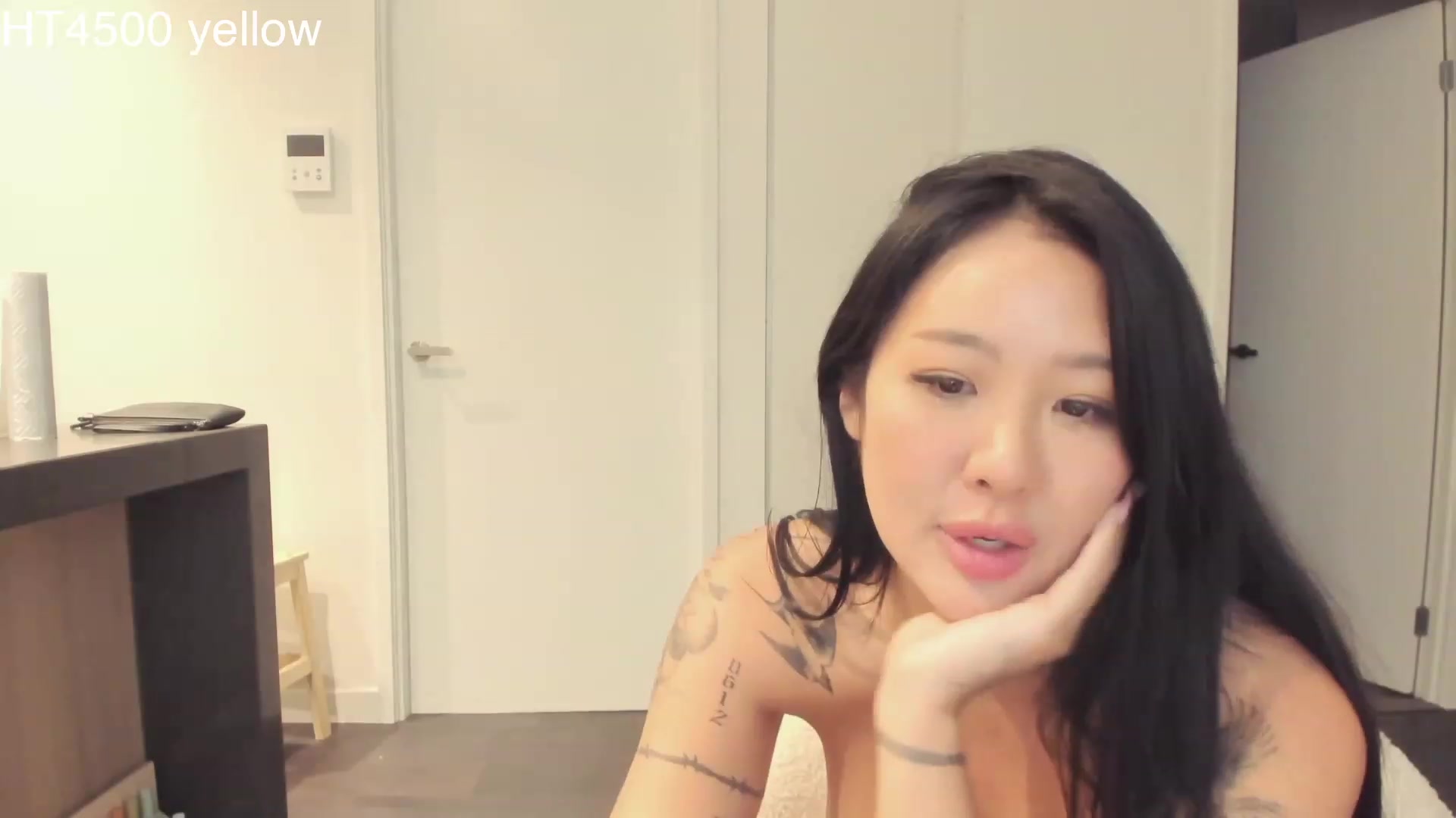 Gallery image thumbnail from Hana_bee's myfreecams stream on, 03/31/2023, 10:36 image 13 of 20
