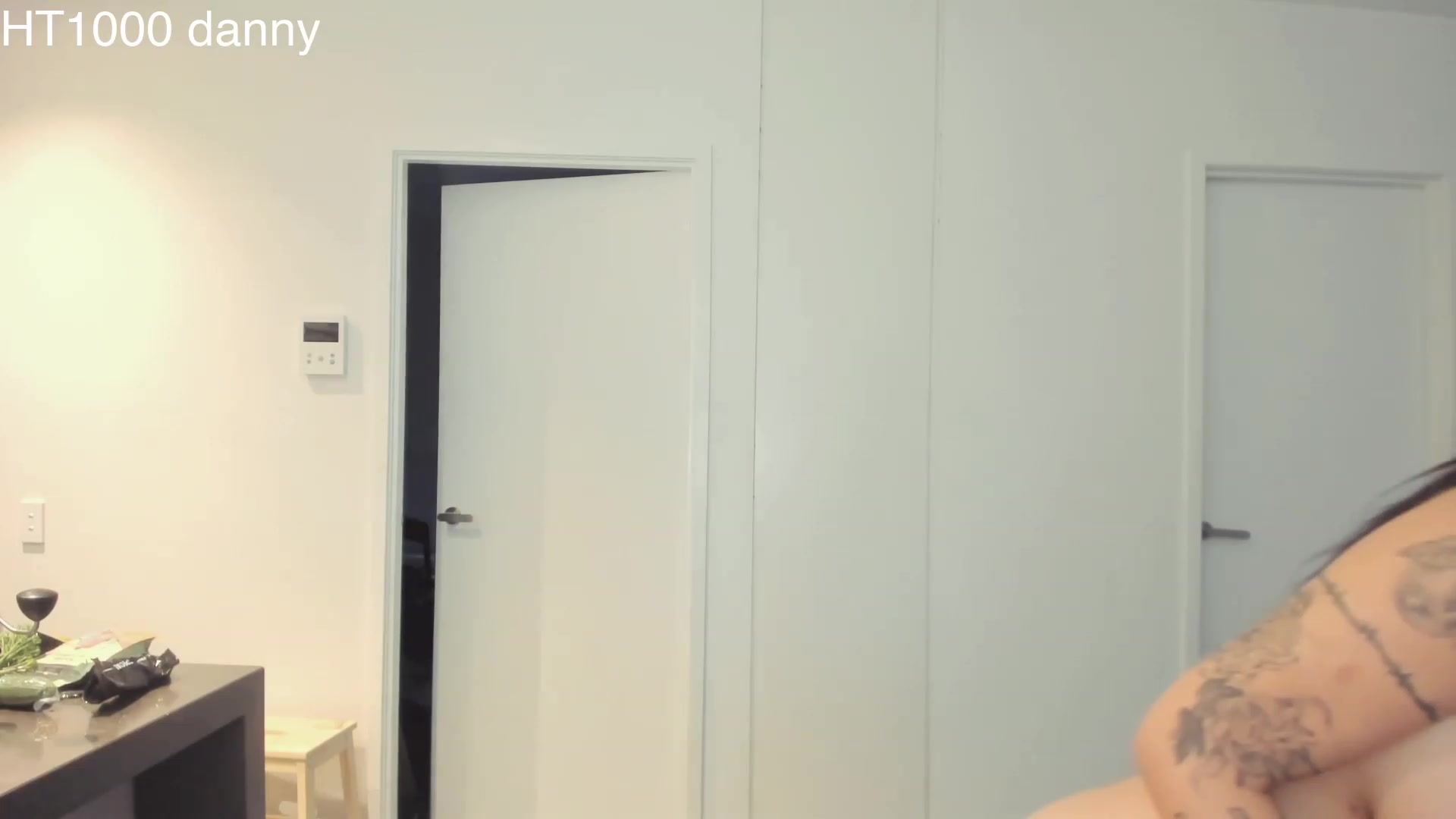 Gallery image thumbnail from Hana_bee's myfreecams stream on, 04/08/2023, 07:35 image 9 of 20