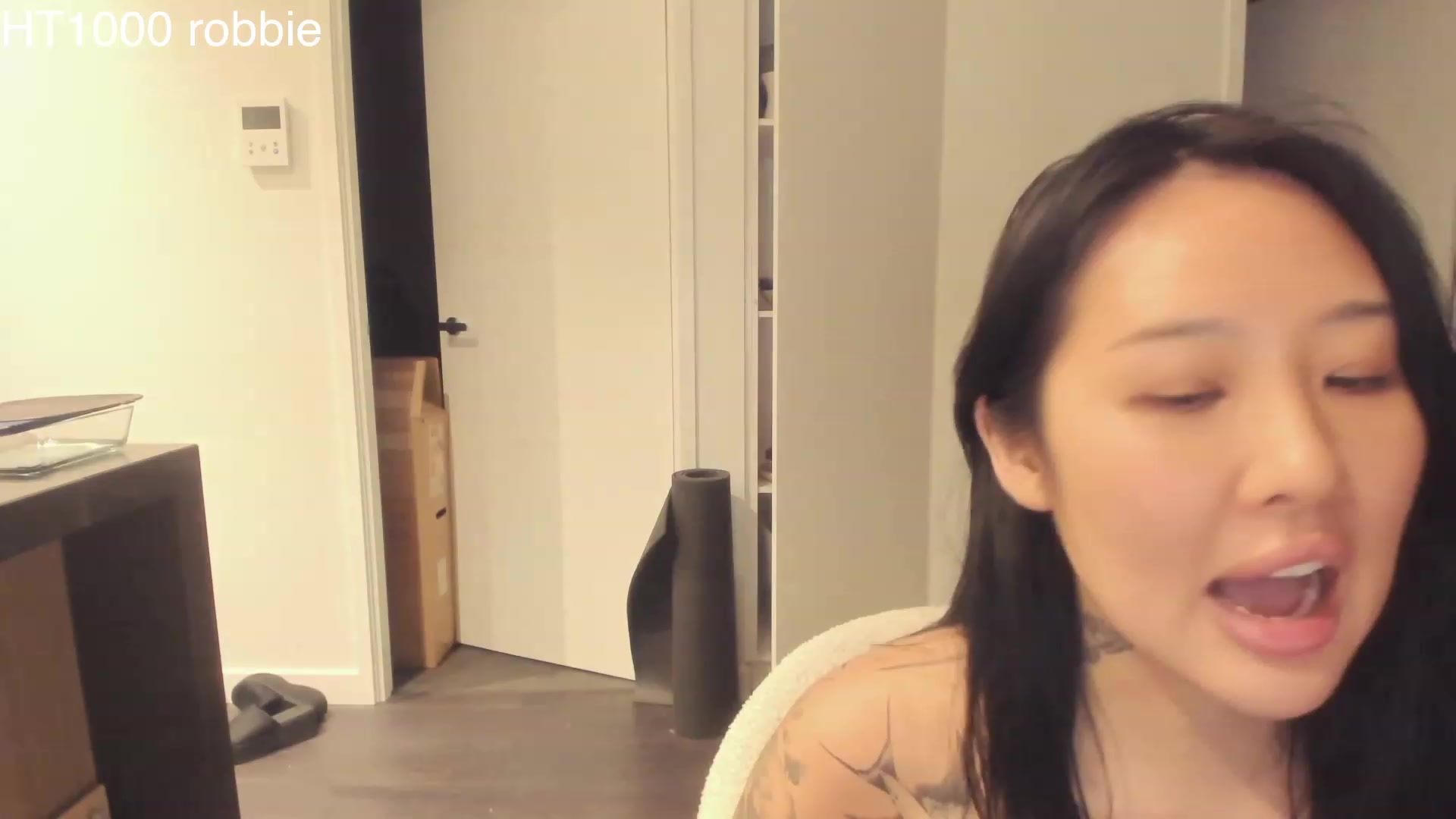 Gallery image thumbnail from Hana_bee's myfreecams stream on, 04/19/2023, 09:29 image 11 of 20