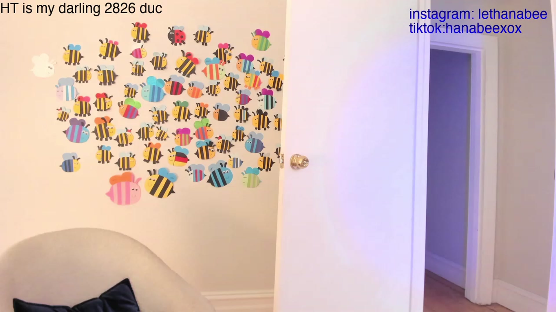 Gallery image thumbnail from Hana_bee's myfreecams stream on, 11/24/2023, 06:49 image 13 of 20
