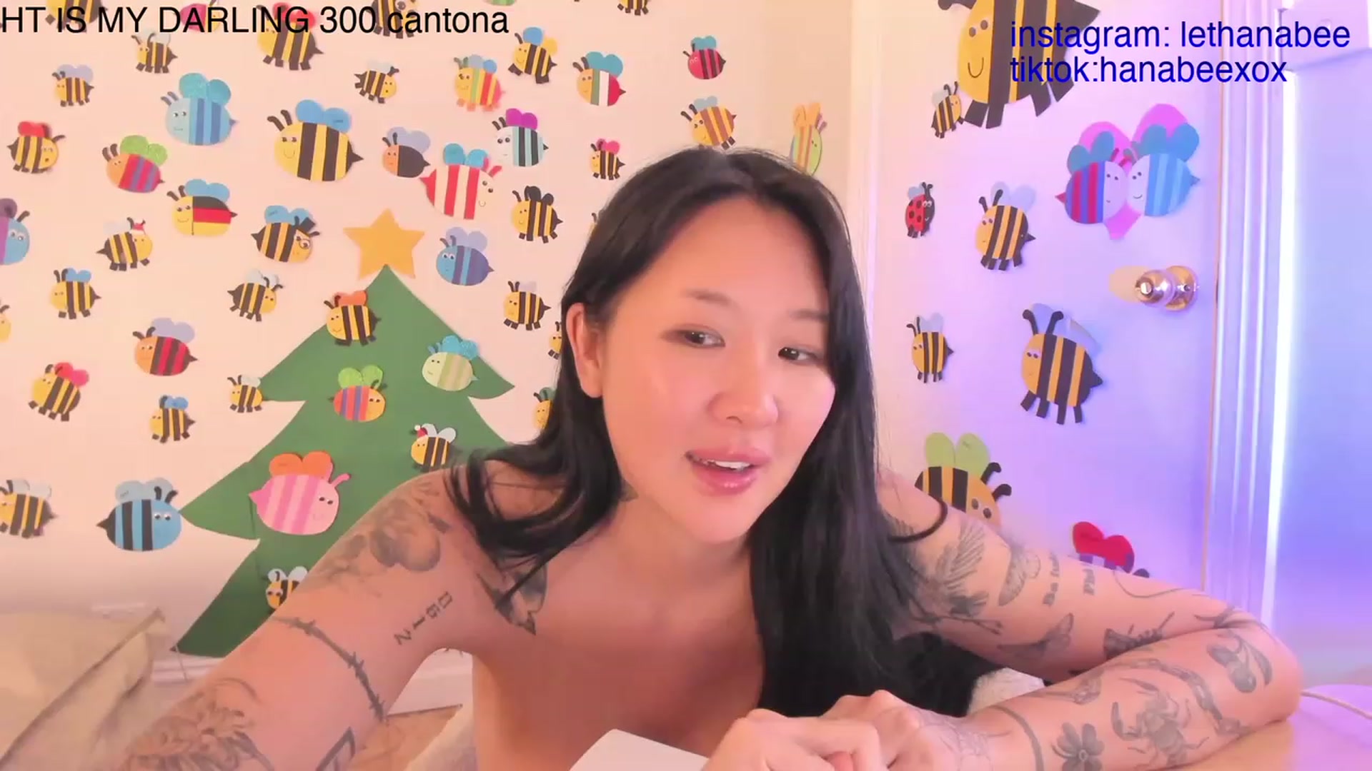 Gallery image thumbnail from Hana_bee's myfreecams stream on, 11/30/2023, 09:37 image 12 of 20