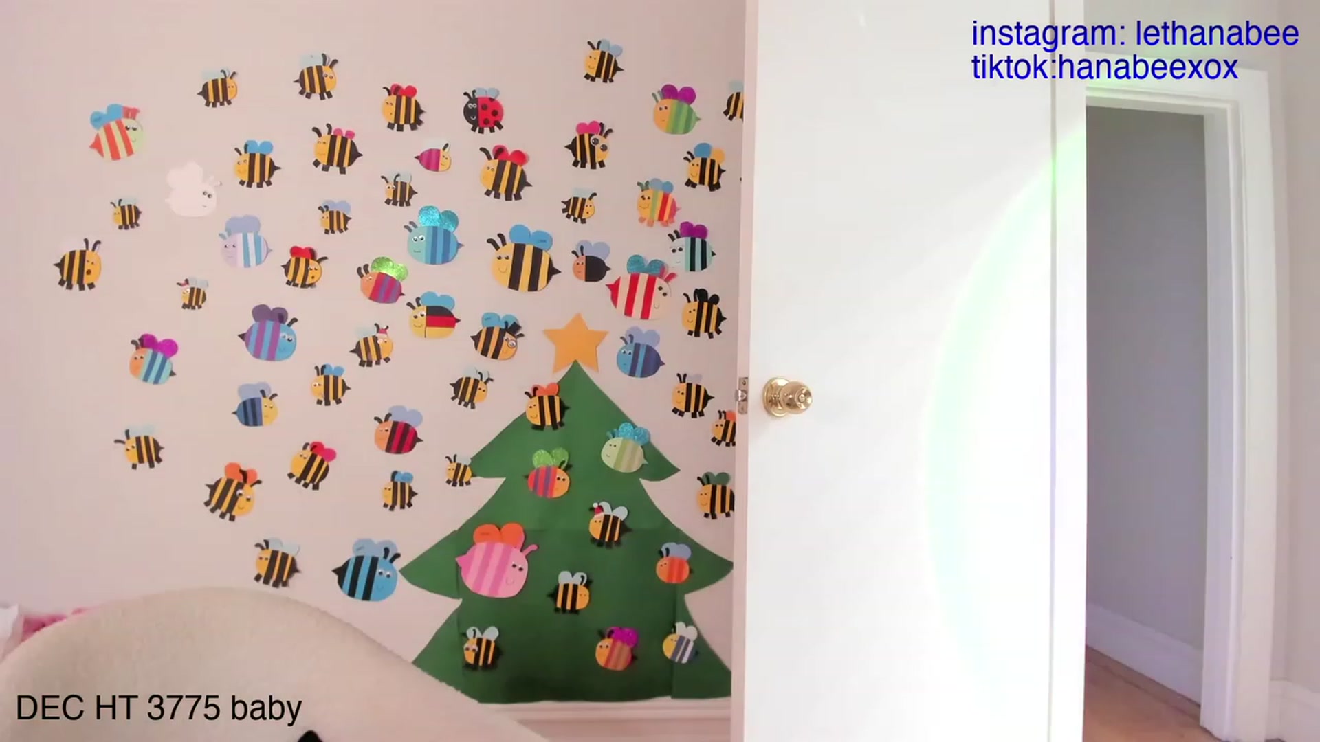 Gallery image thumbnail from Hana_bee's myfreecams stream on, 12/11/2023, 06:52 image 8 of 20