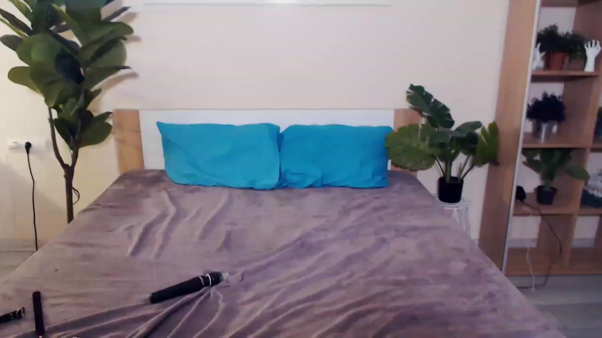 Gallery image thumbnail from Hanagasumi's myfreecams stream on, 03/11/2023, 23:00 image 3 of 20