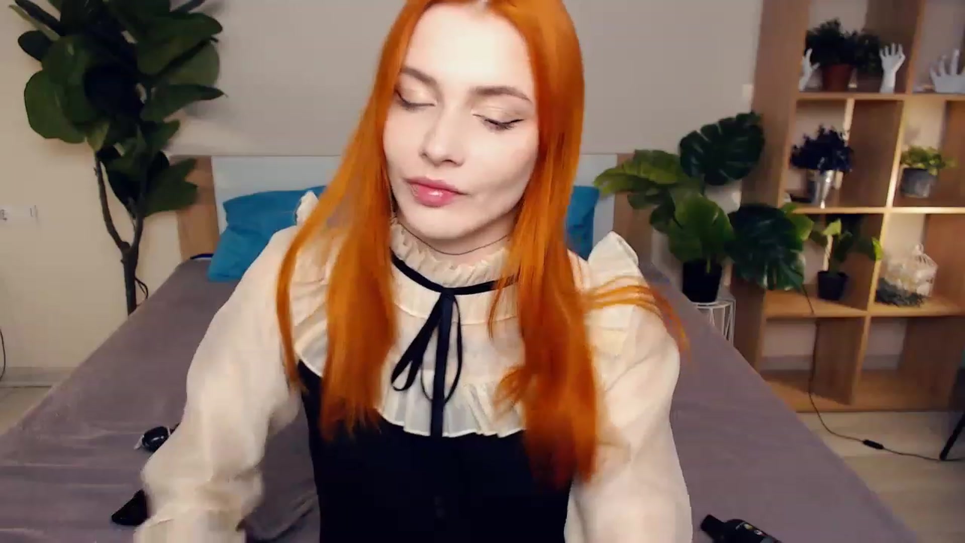 Gallery image thumbnail from Hanagasumi's myfreecams stream on, 04/27/2023, 22:00 image 14 of 20