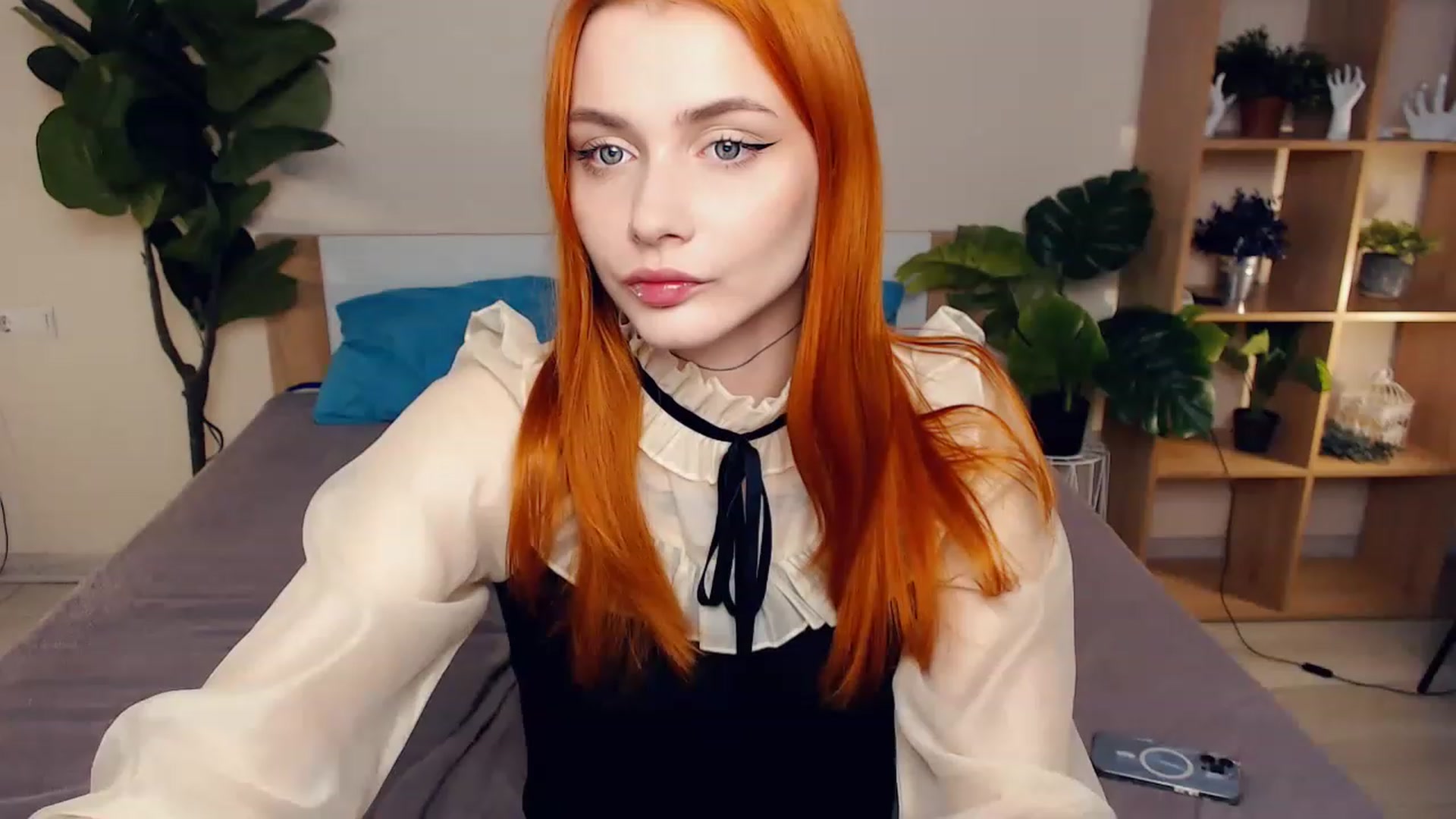 Gallery image thumbnail from Hanagasumi's myfreecams stream on, 04/27/2023, 22:20 image 14 of 20