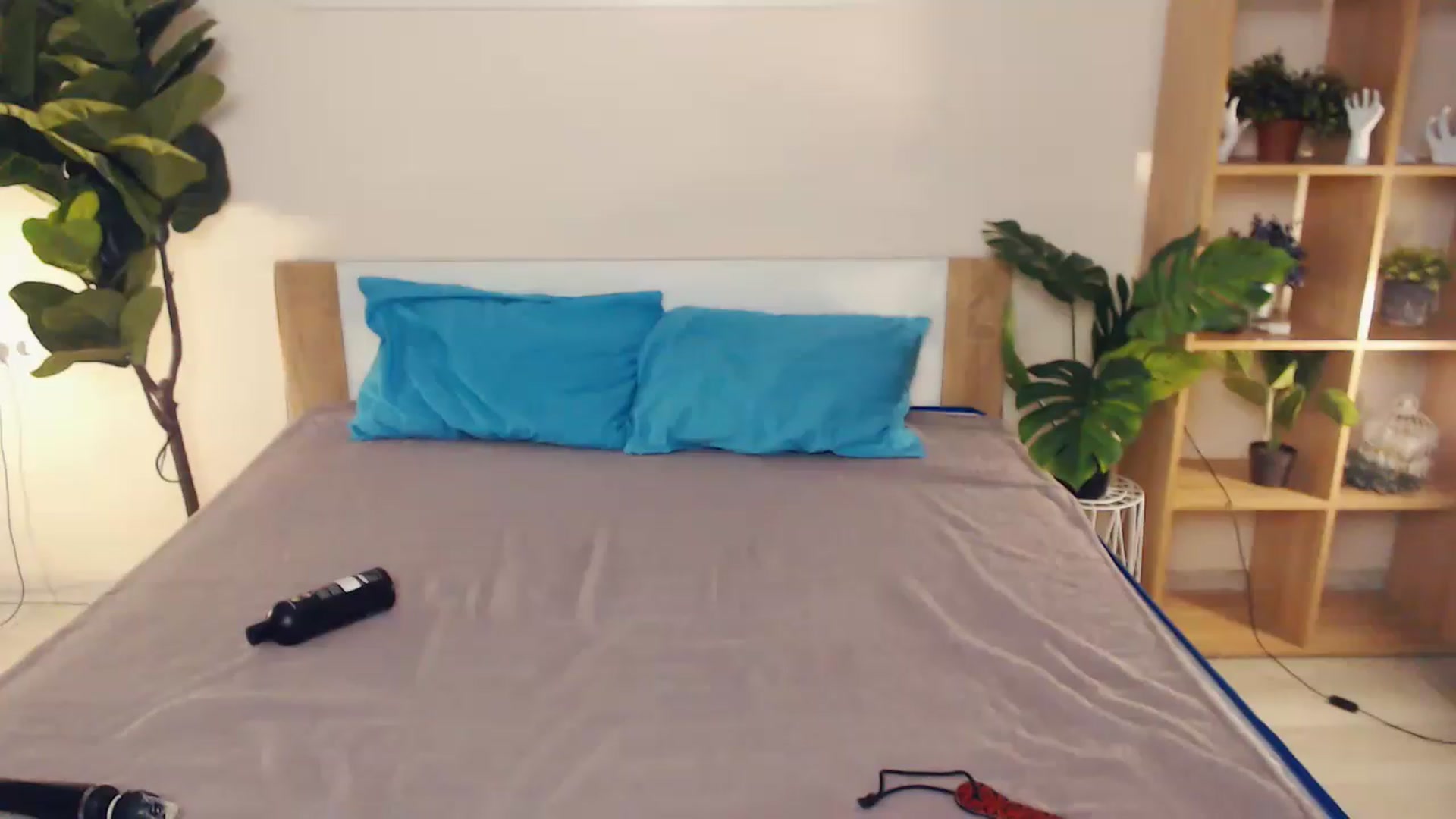 Gallery image thumbnail from Hanagasumi's myfreecams stream on, 05/13/2023, 21:27 image 18 of 20