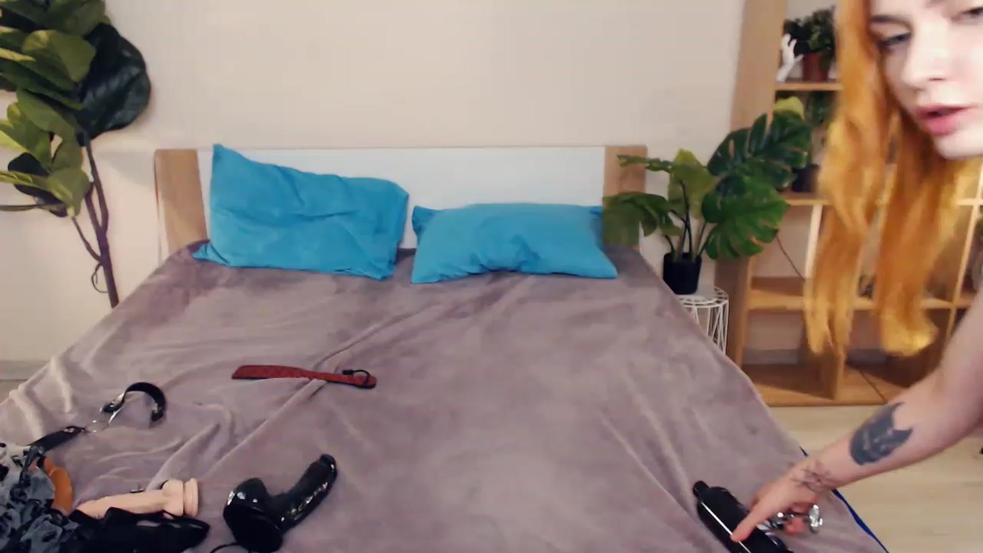 Gallery image thumbnail from Hanagasumi's myfreecams stream on, 06/12/2023, 23:07 image 15 of 20