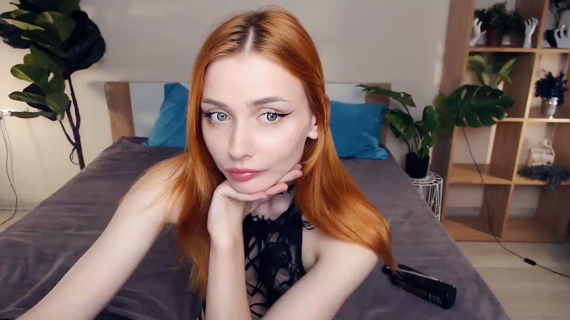 Gallery image thumbnail from Hanagasumi's myfreecams stream on, 08/18/2023, 23:33 image 17 of 20