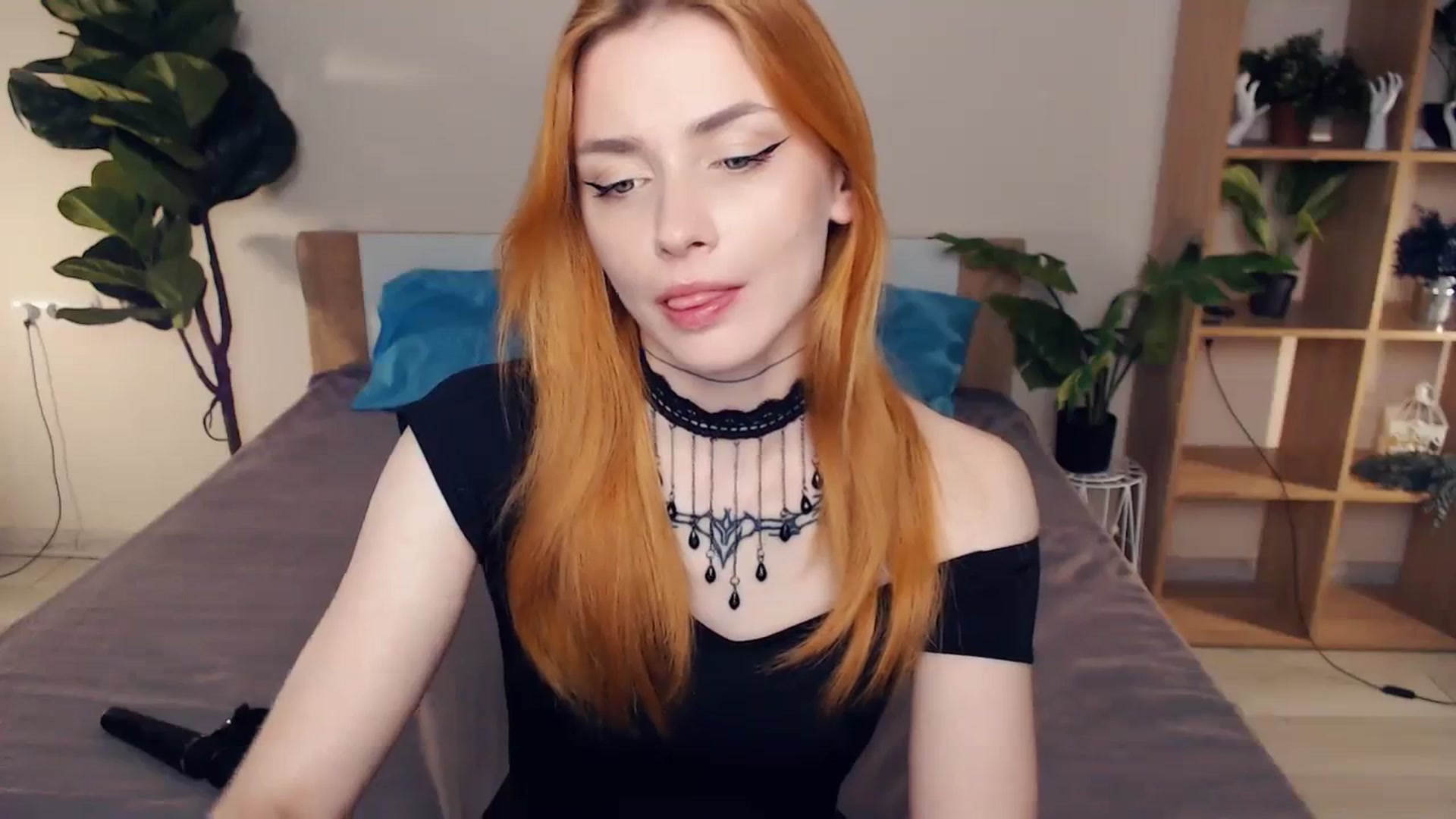 Gallery image thumbnail from Hanagasumi's myfreecams stream on, 09/16/2023, 24:44 image 16 of 20