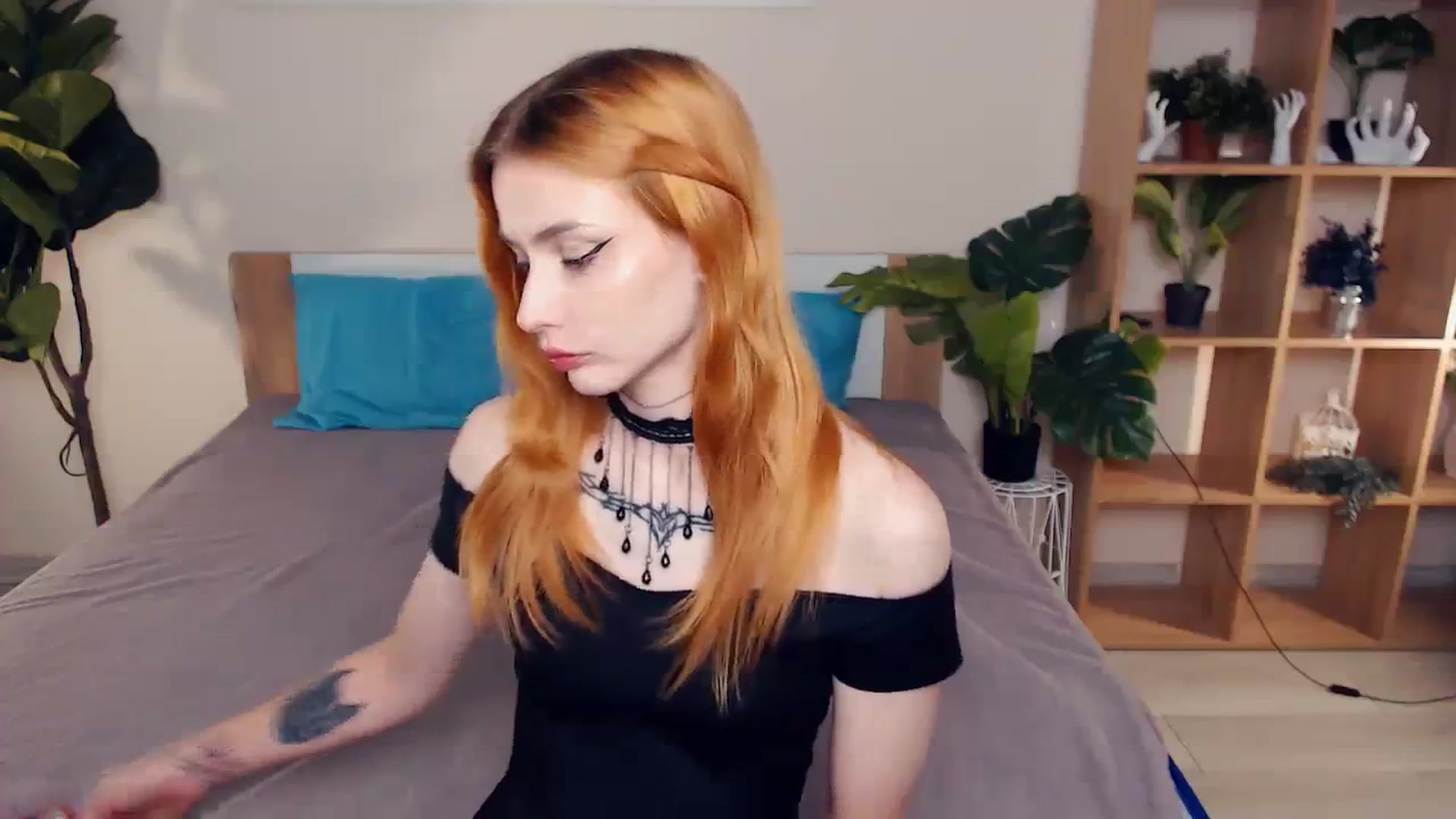 Gallery image thumbnail from Hanagasumi's myfreecams stream on, 10/03/2023, 01:21 image 3 of 20