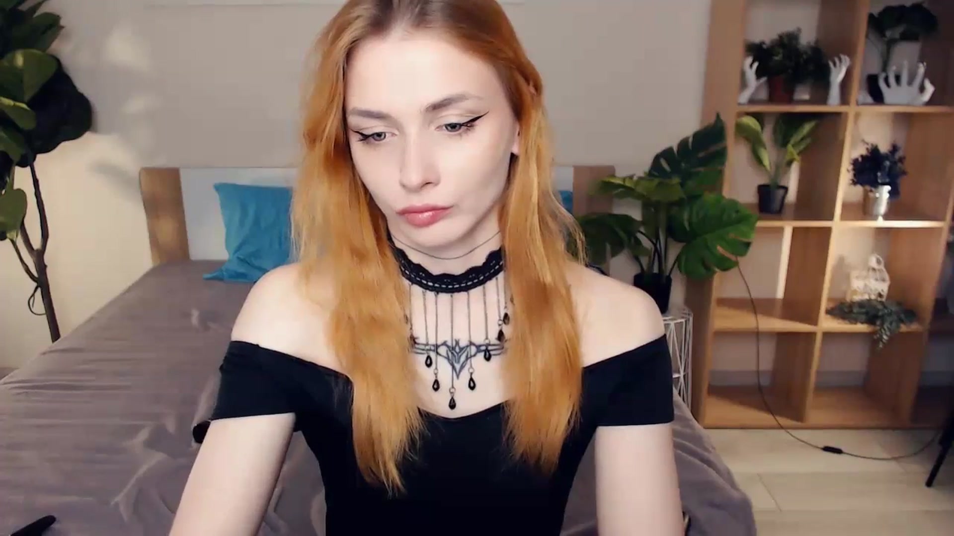Gallery image thumbnail from Hanagasumi's myfreecams stream on, 10/07/2023, 21:32 image 8 of 20