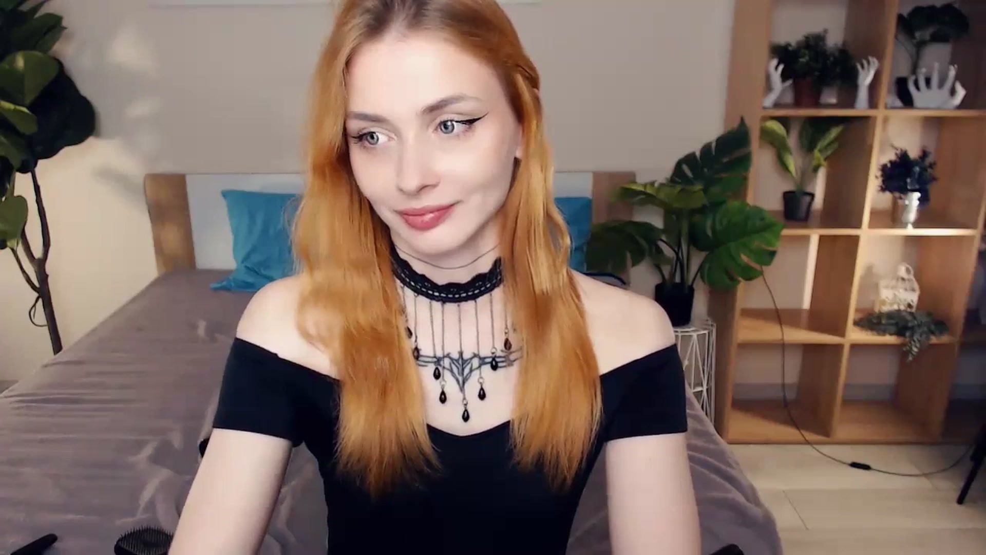 Gallery image thumbnail from Hanagasumi's myfreecams stream on, 10/07/2023, 21:32 image 10 of 20