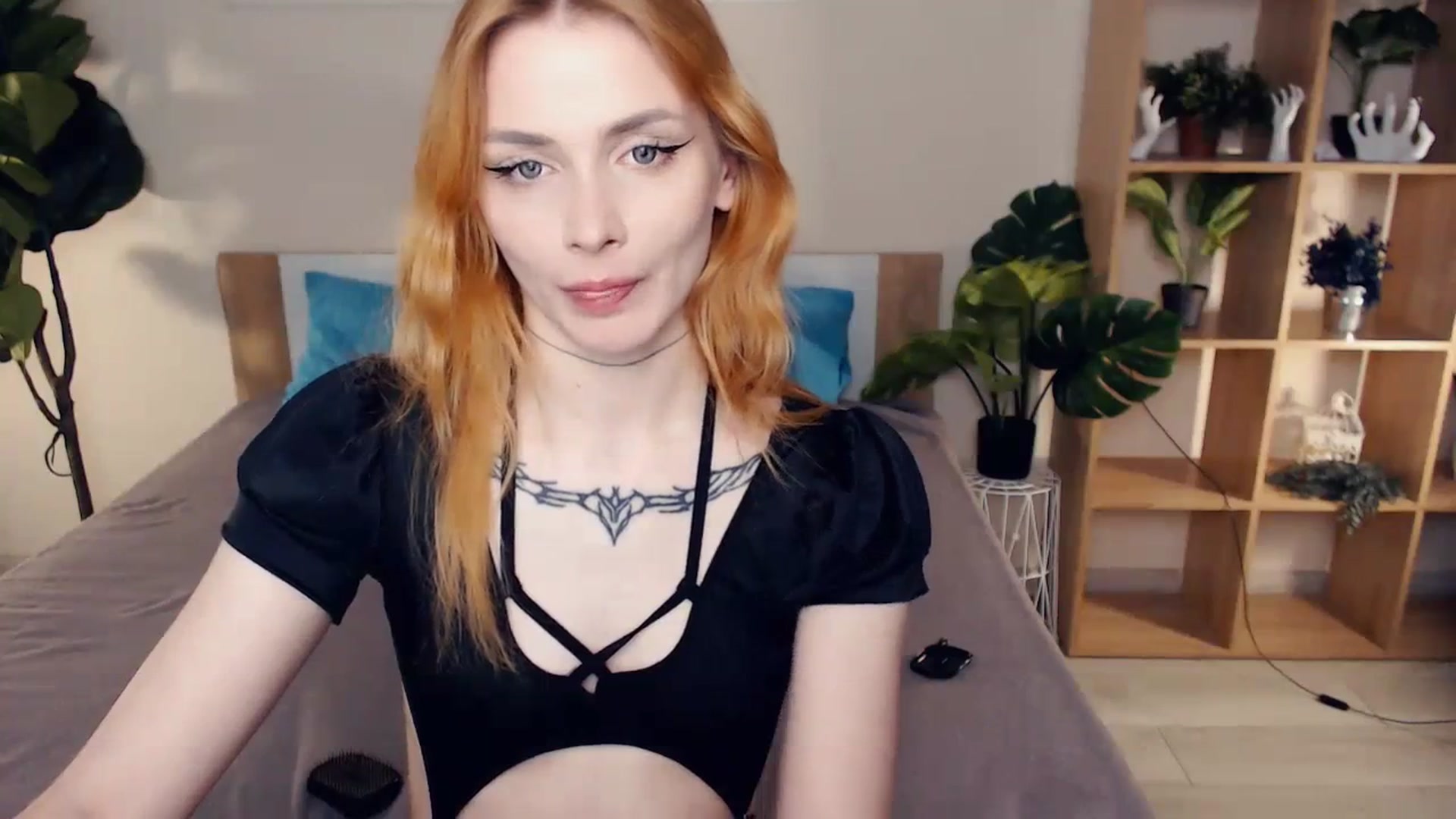 Gallery image thumbnail from Hanagasumi's myfreecams stream on, 10/08/2023, 23:03 image 4 of 20