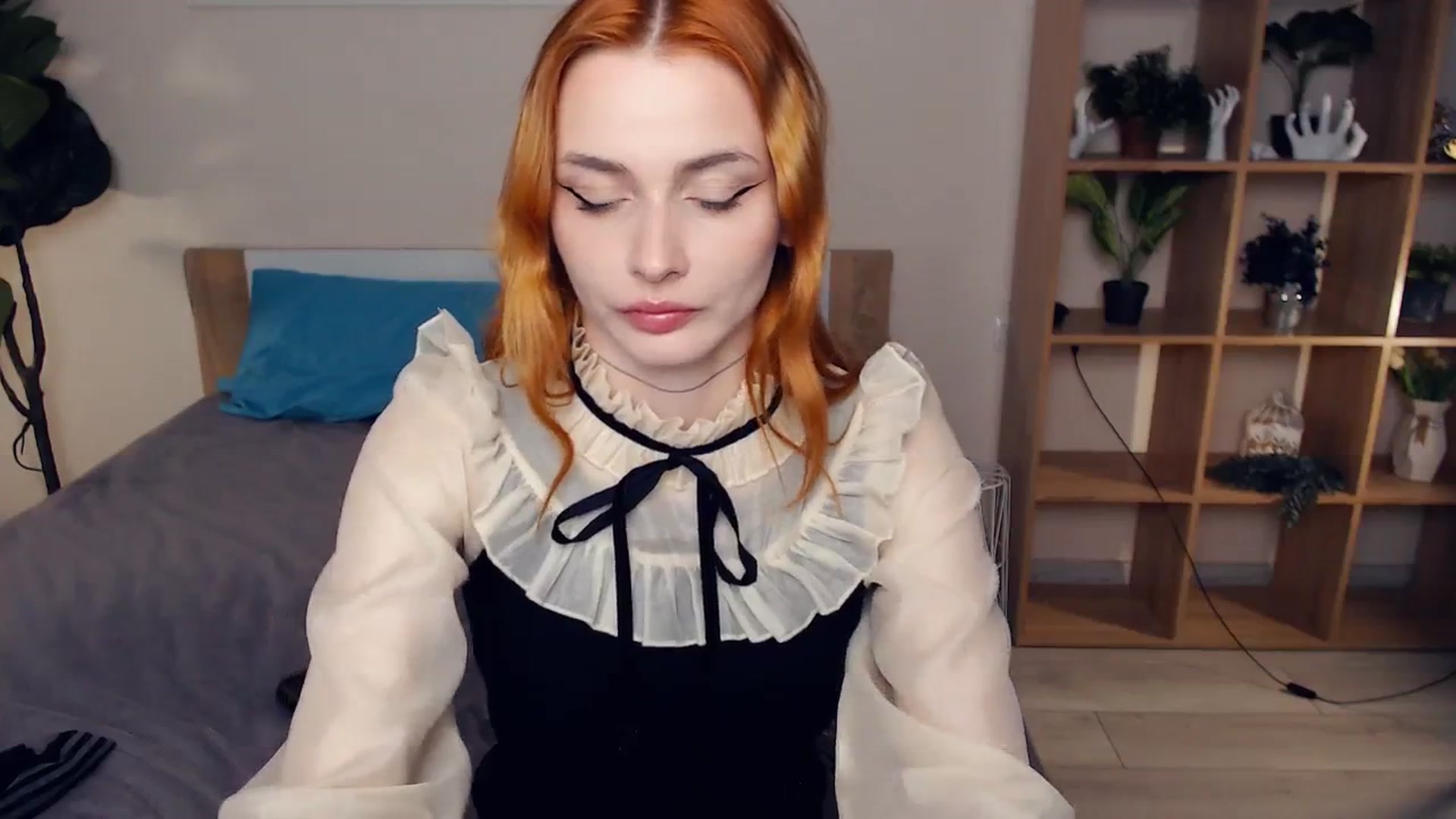 Gallery image thumbnail from Hanagasumi's myfreecams stream on, 11/17/2023, 22:30 image 13 of 20