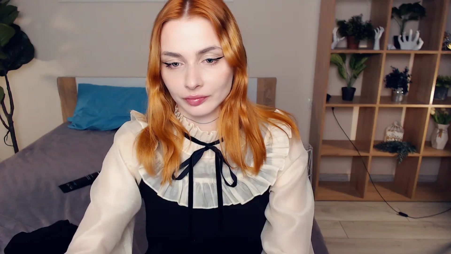 Gallery image thumbnail from Hanagasumi's myfreecams stream on, 11/17/2023, 23:06 image 5 of 20