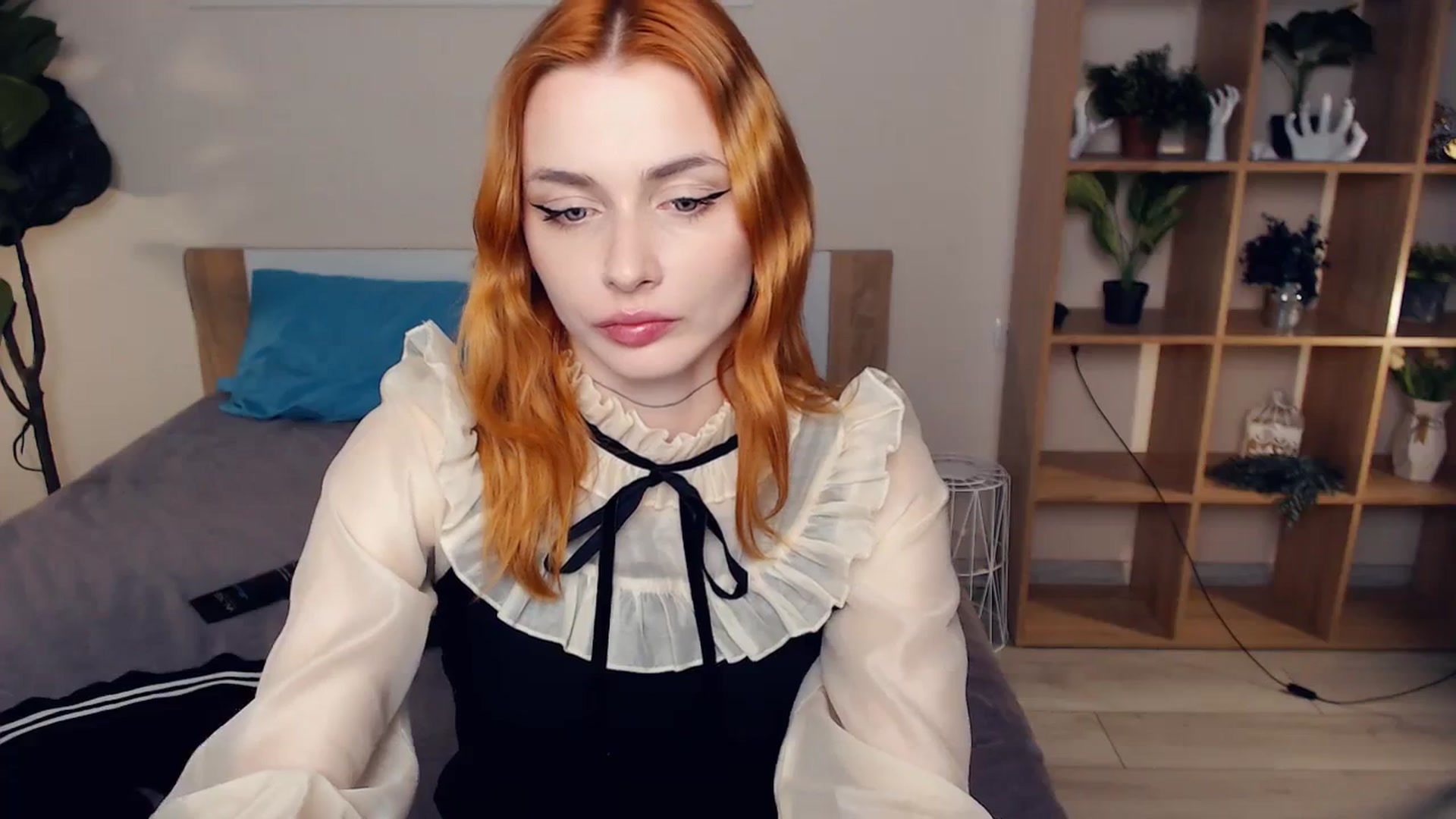 Gallery image thumbnail from Hanagasumi's myfreecams stream on, 11/17/2023, 23:06 image 10 of 20