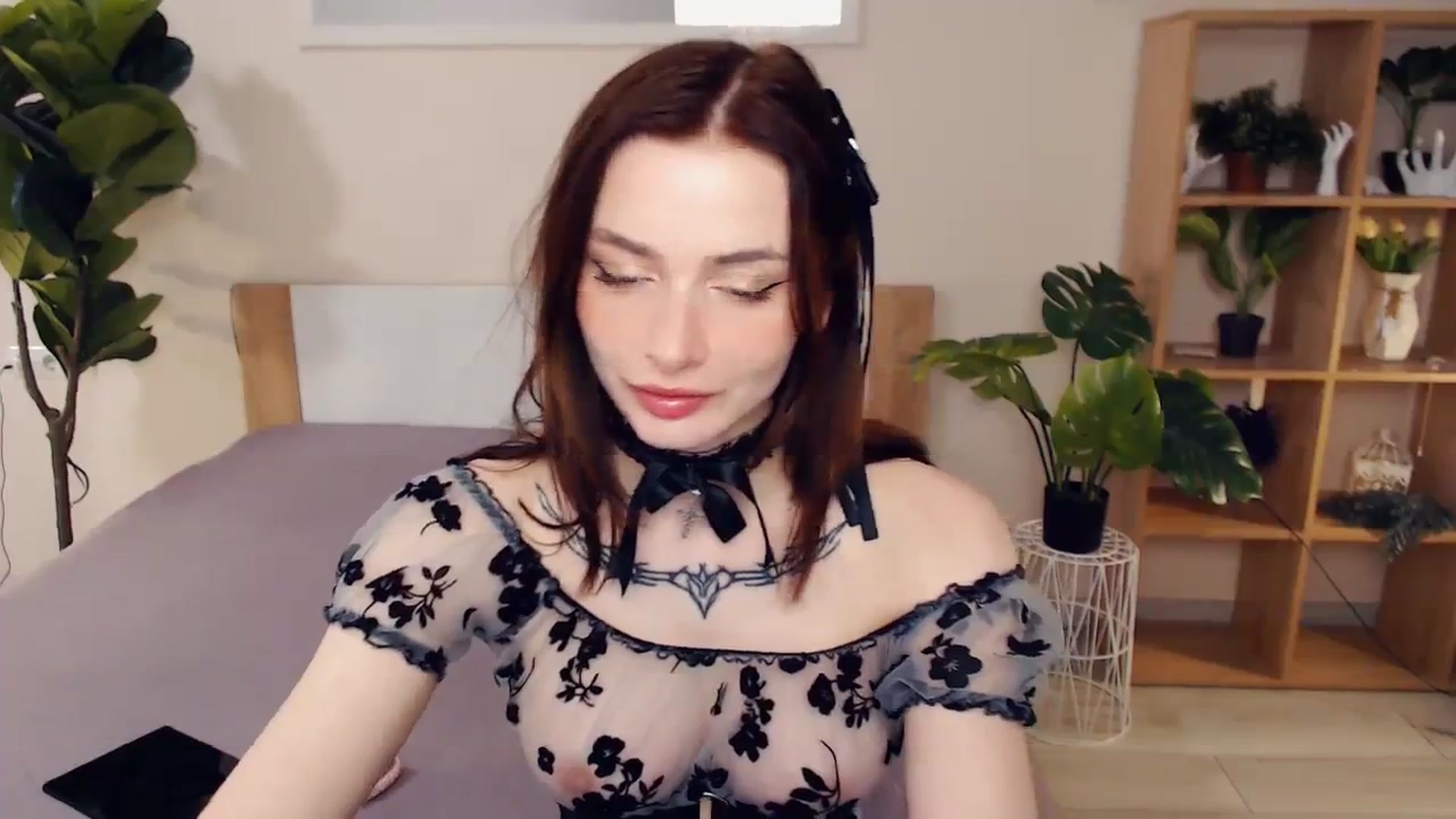 Gallery image thumbnail from Hanagasumi's myfreecams stream on, 04/12/2024, 22:26 image 10 of 20