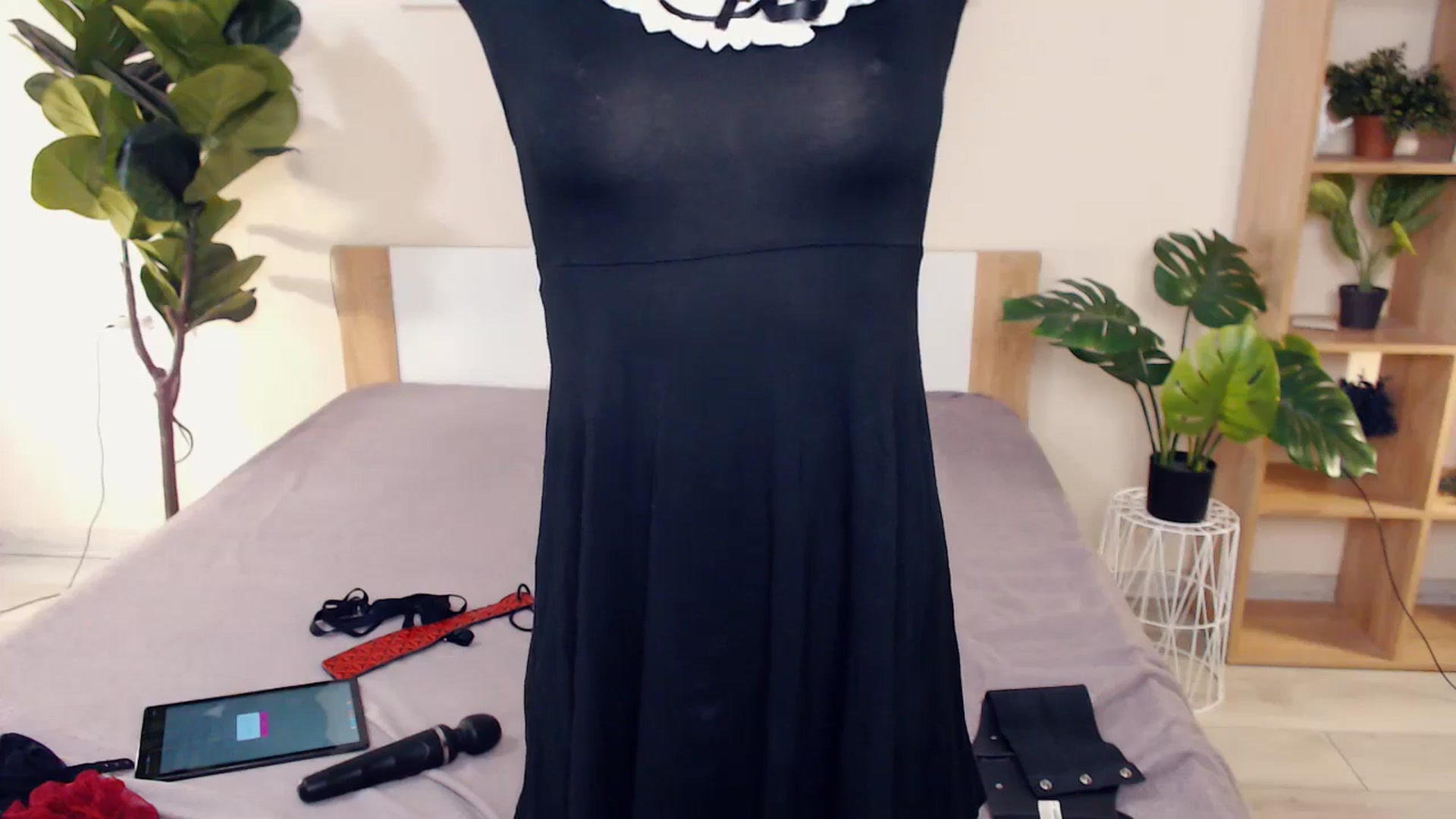 Gallery image thumbnail from Hanagasumi's myfreecams stream on, 04/19/2024, 01:37 image 5 of 20
