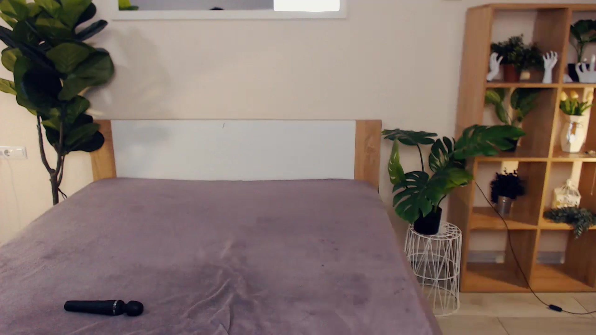 Gallery image thumbnail from Hanagasumi's myfreecams stream on, 06/15/2024, 21:56 image 2 of 20